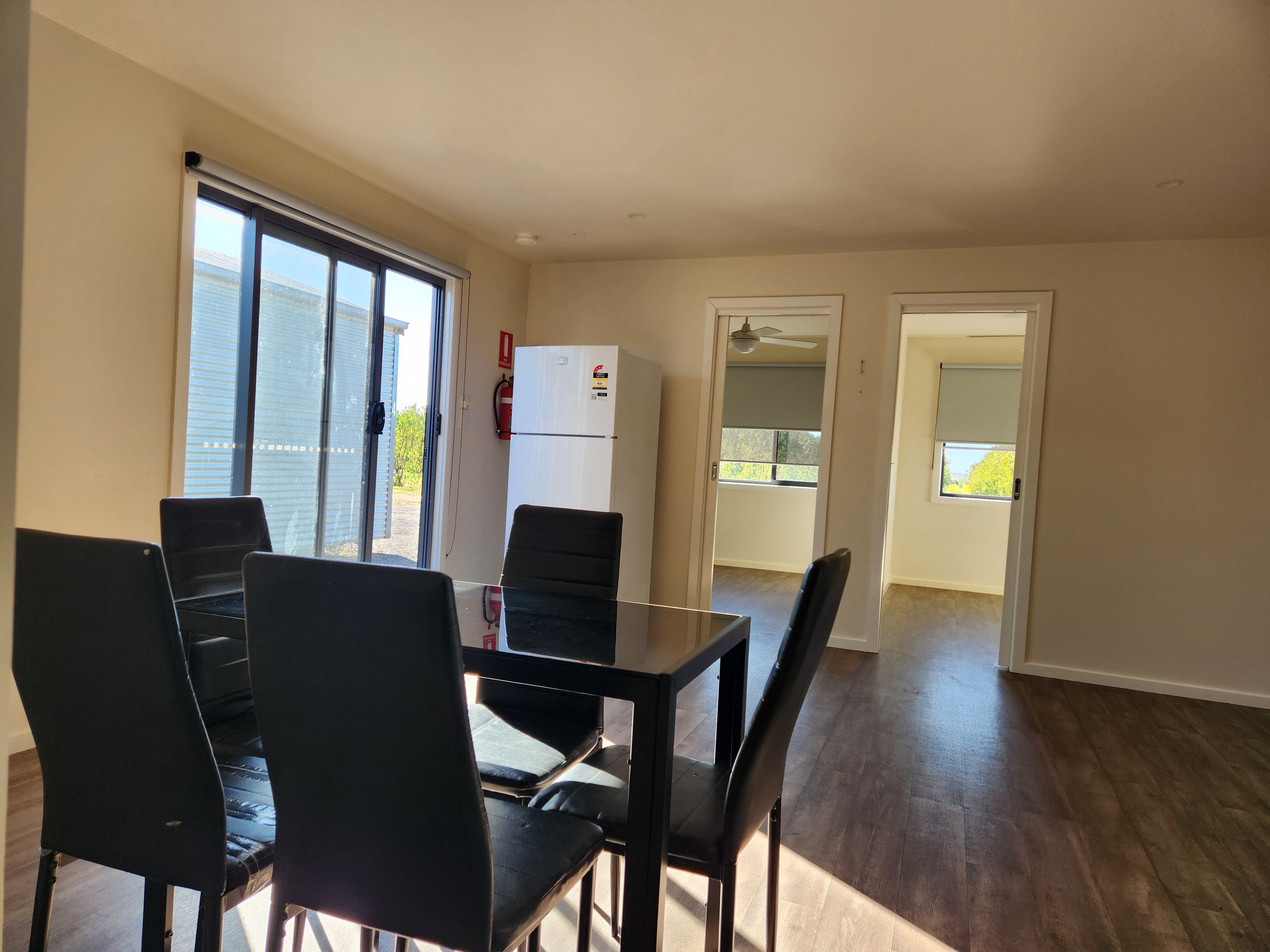 2/45 Chapman Lane — photo 3 of 4