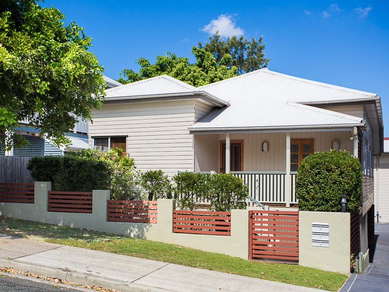 63 Monmouth Street, MORNINGSIDE QLD 4170