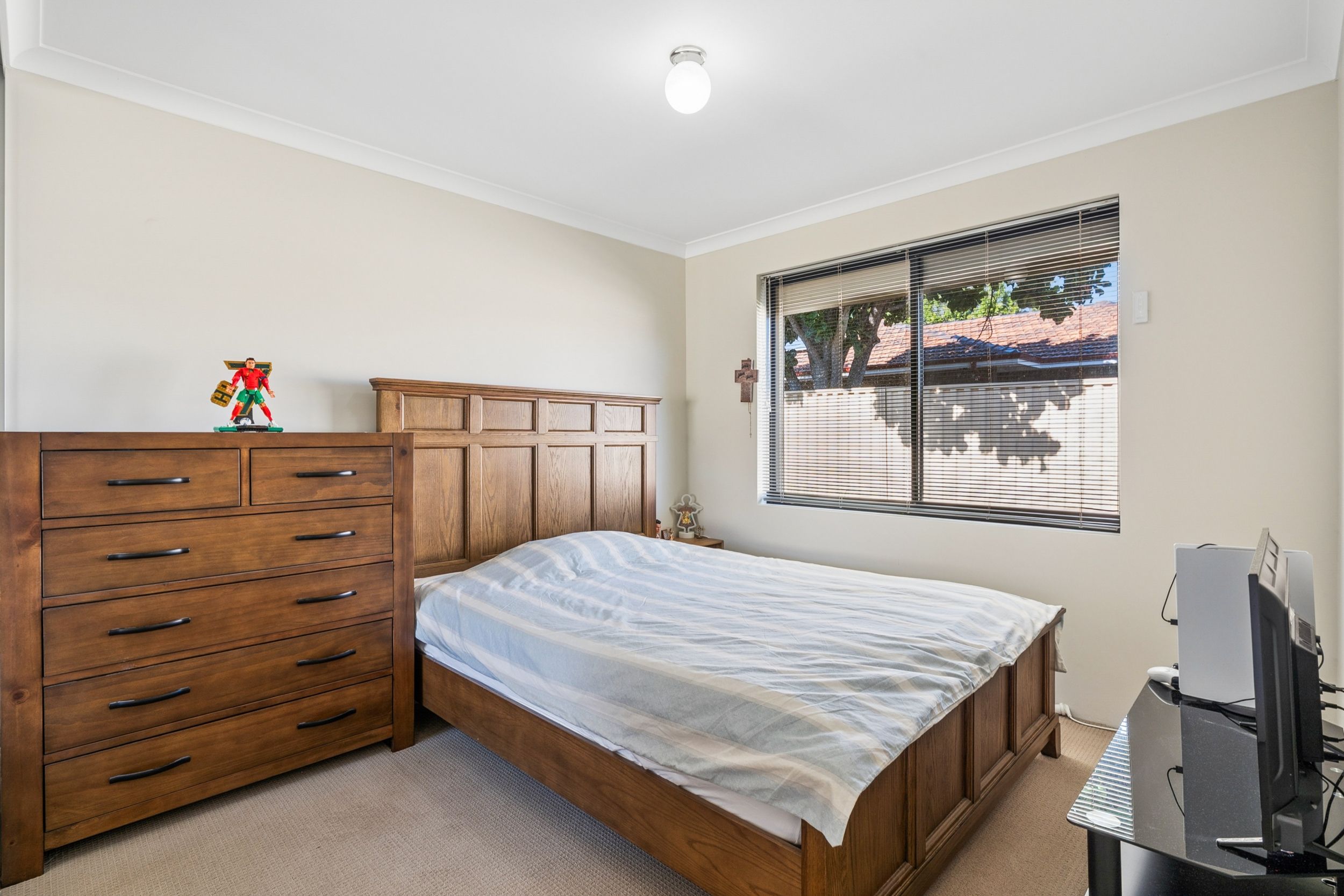 1/42 Loton Avenue — photo 11 of 18