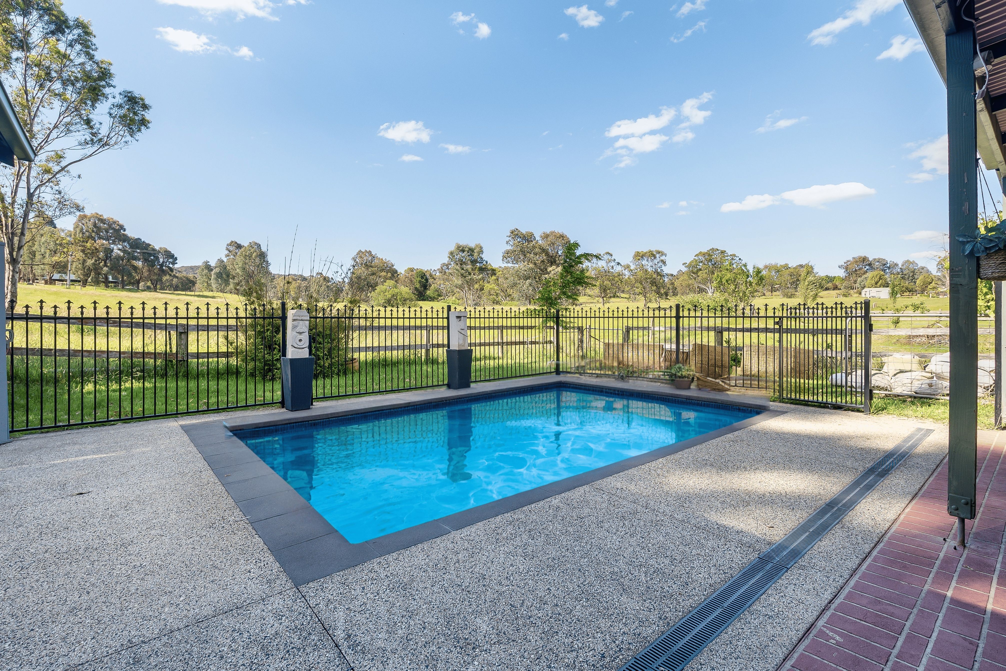 8 Wildon Avenue, Yackandandah, VIC 3749