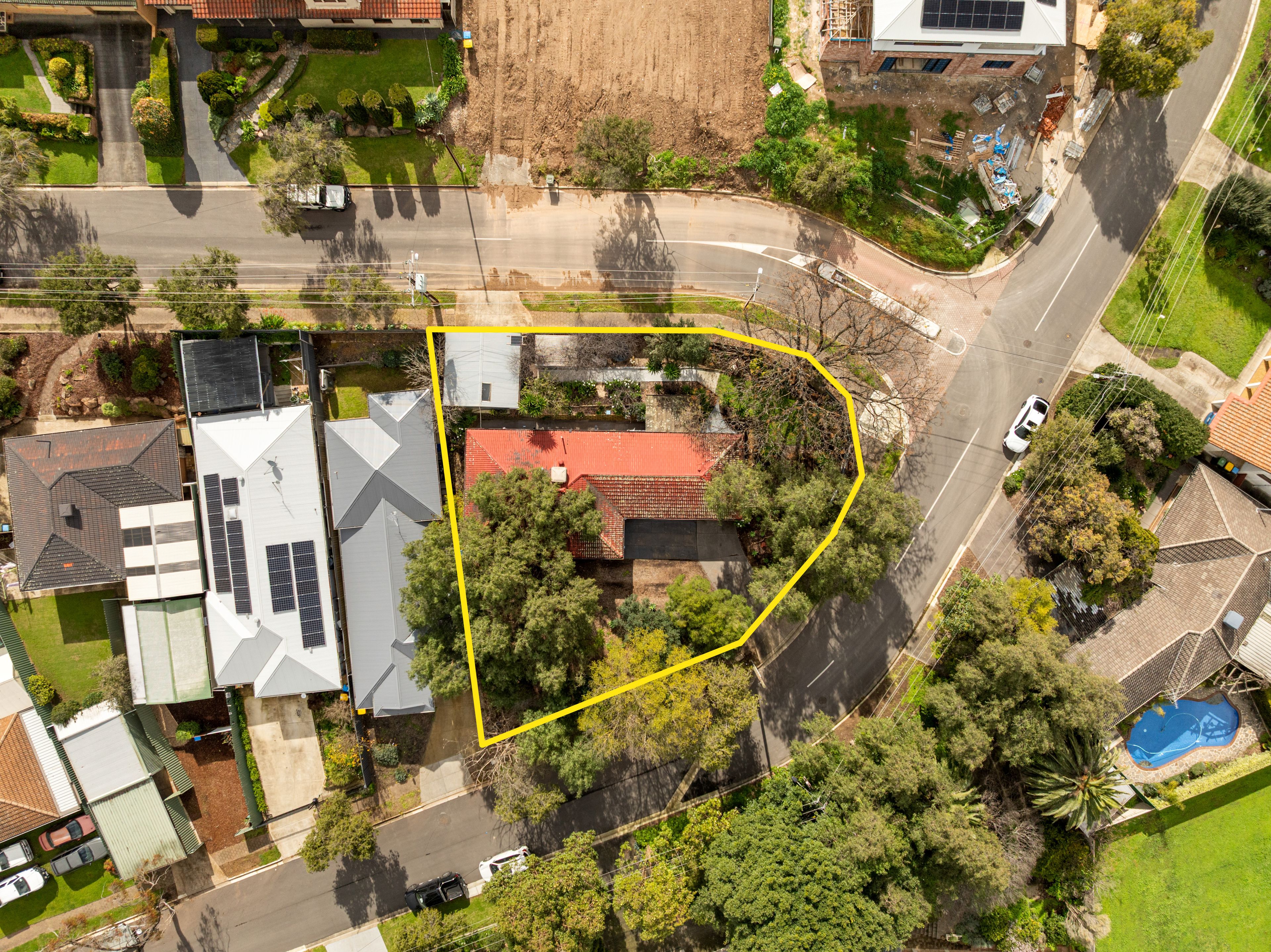 6 Derwent Terrace — photo from Ray White Adelaide City