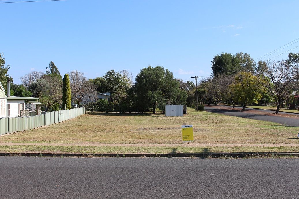 21 Finch Street, Bingara, NSW 2404 Sold Home Ray White Rural Bingara