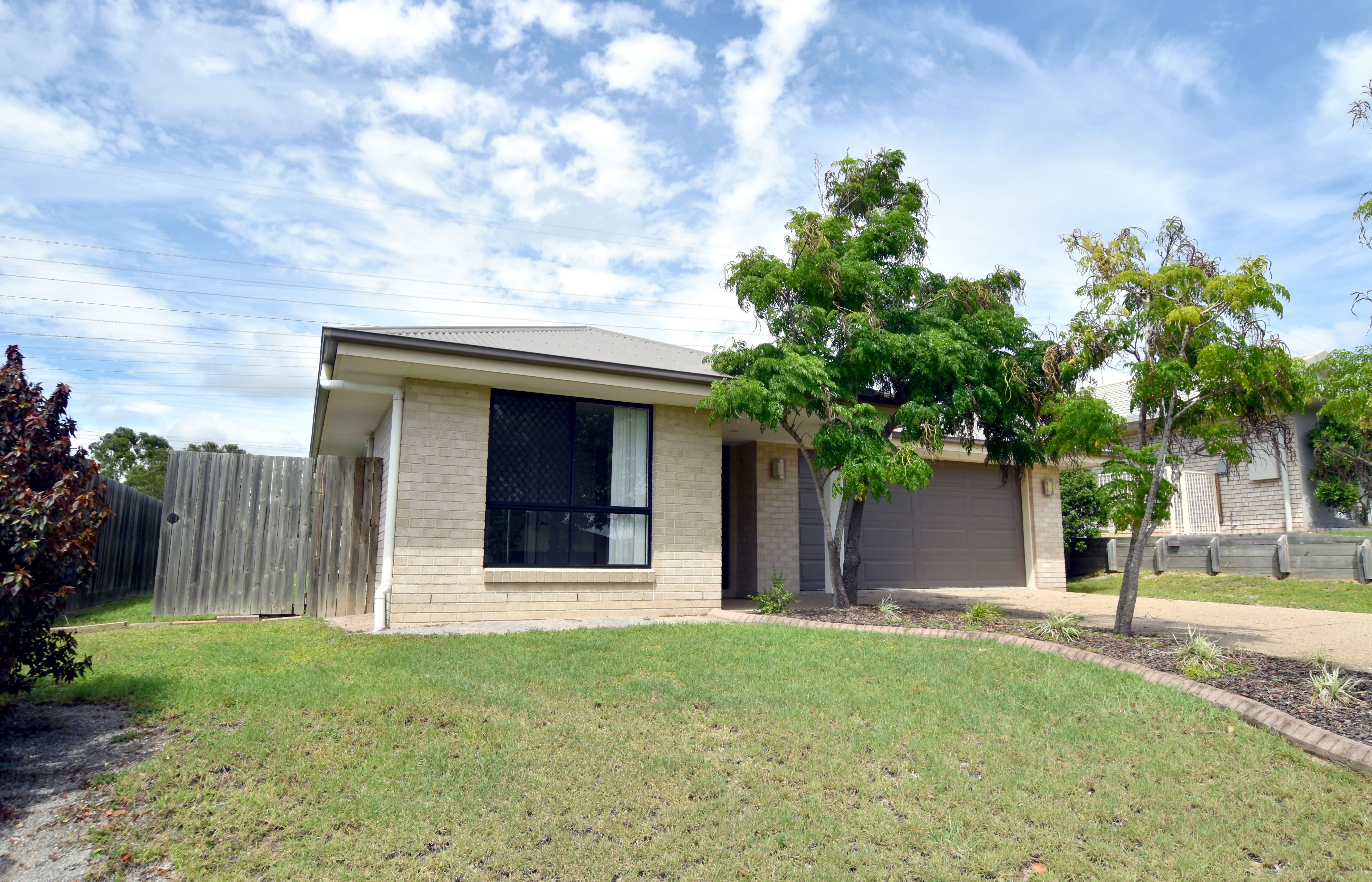 44 Briffney Street, Kirkwood, QLD 4680