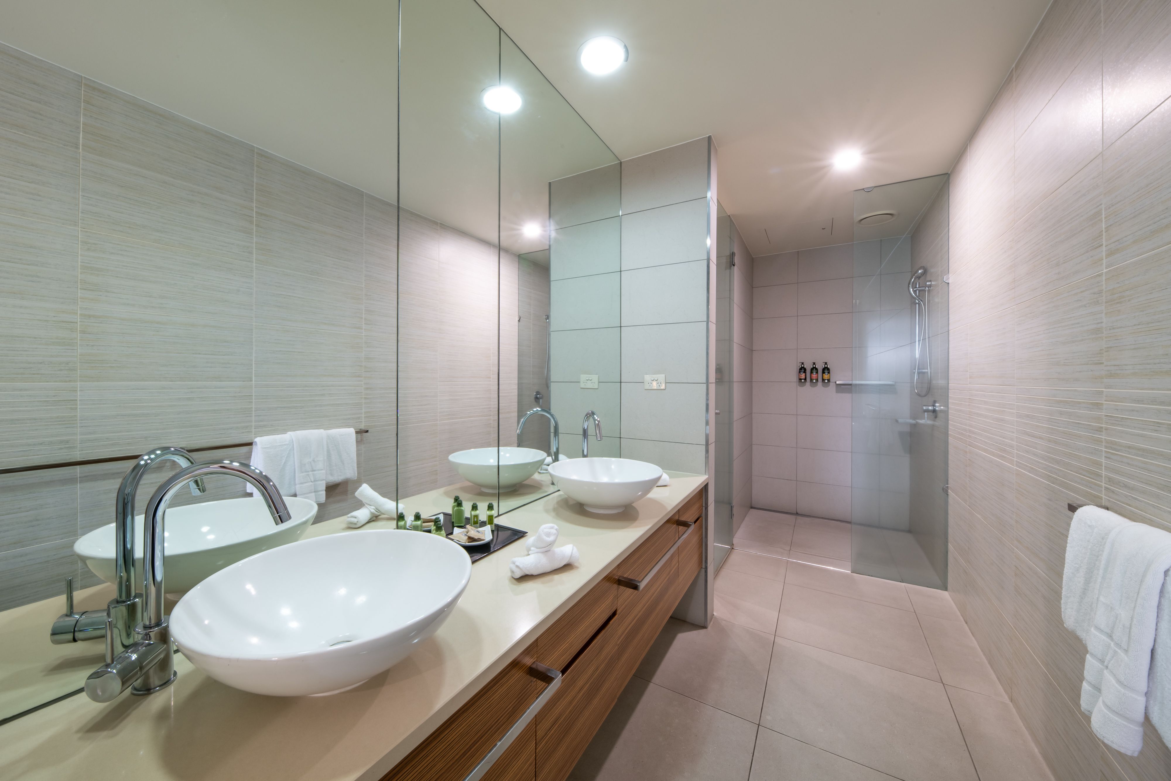 2/11 Altmann Avenue — photo 15 of 28