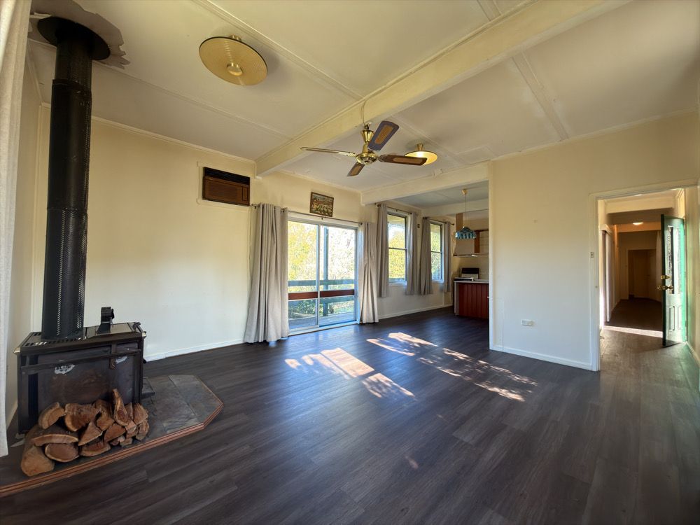 18 Chisholm Street — photo 4 of 13
