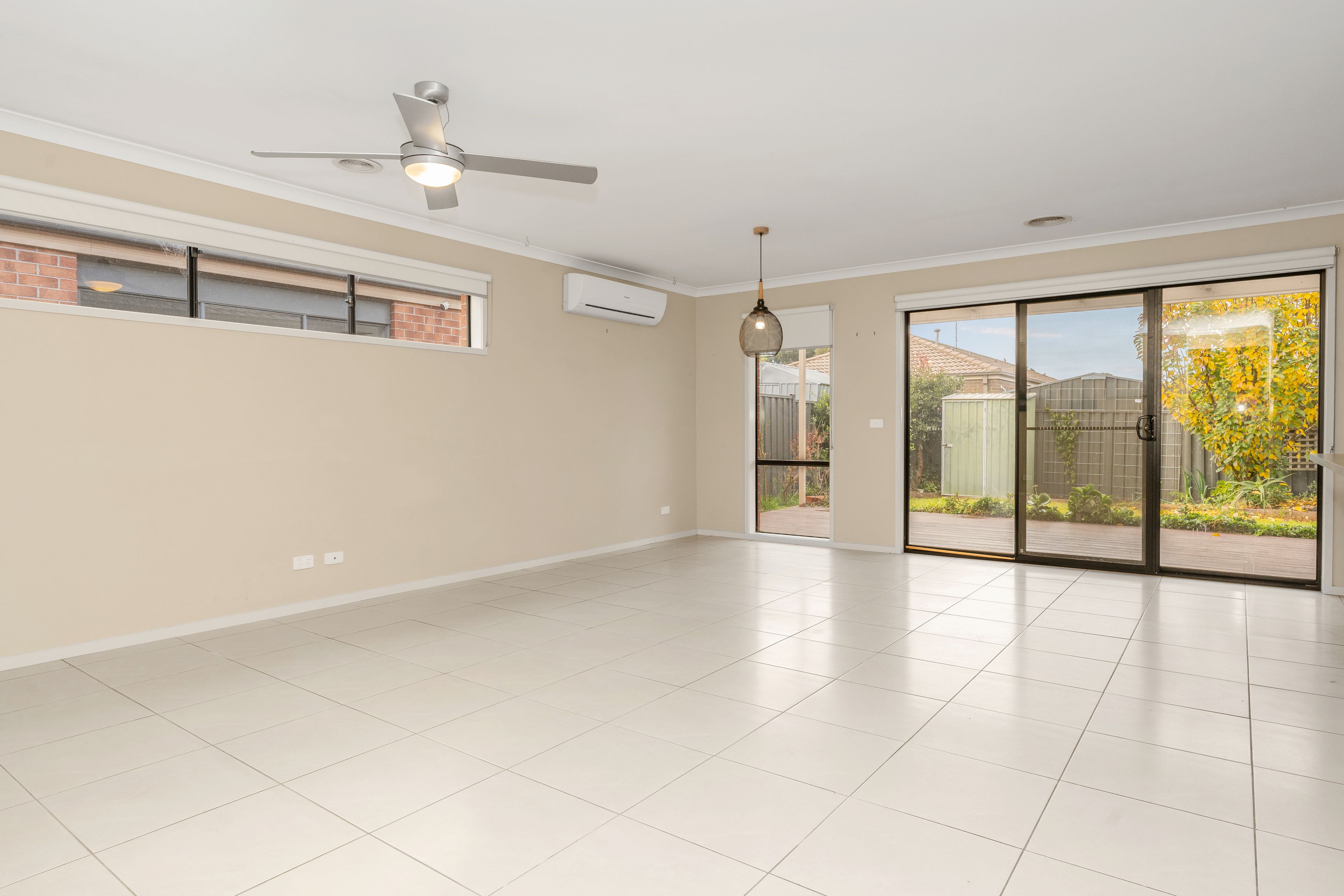 30 Hawkstone Road, MANOR LAKES, VIC 3024