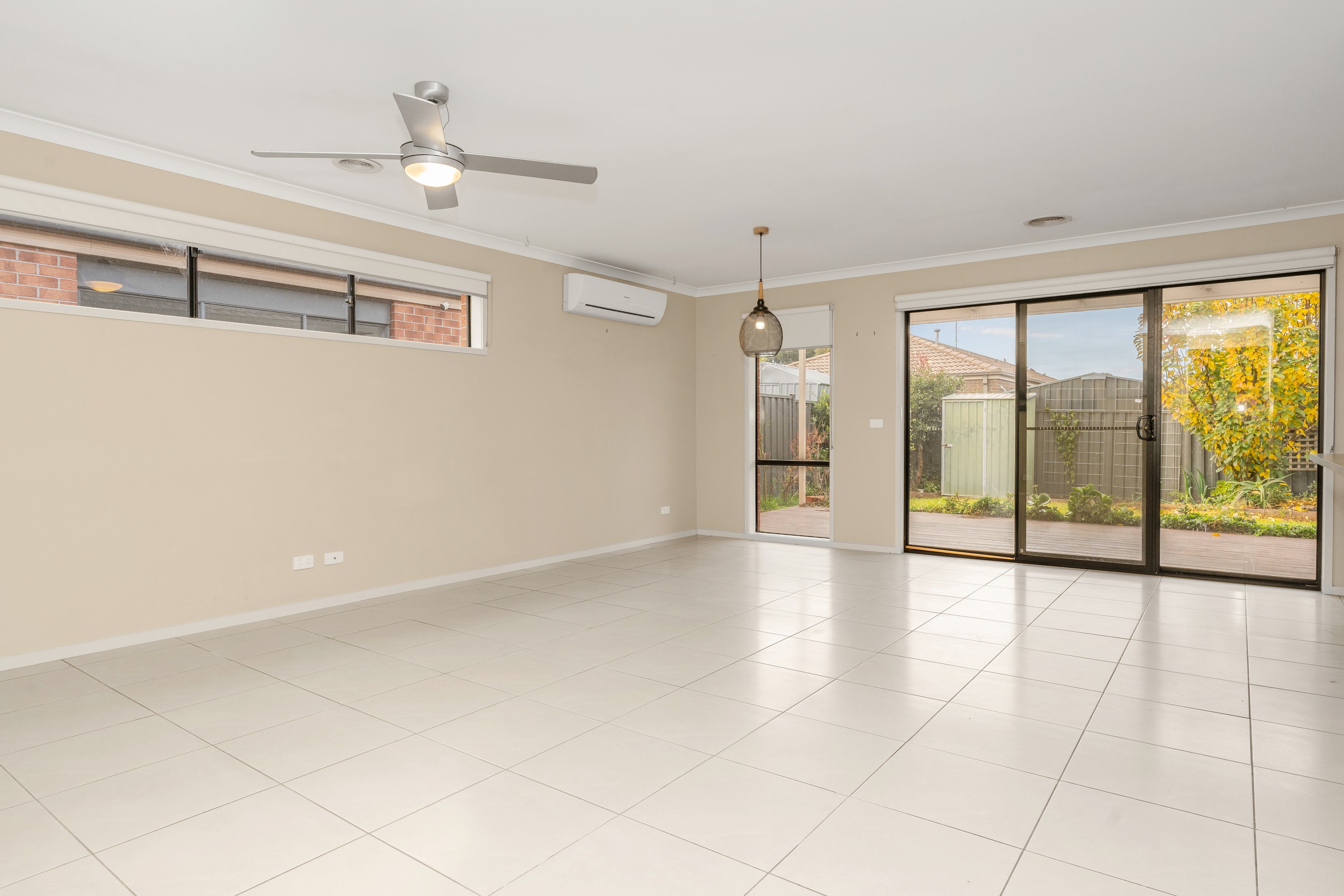 30 Hawkstone Road, MANOR LAKES, VIC 3024
