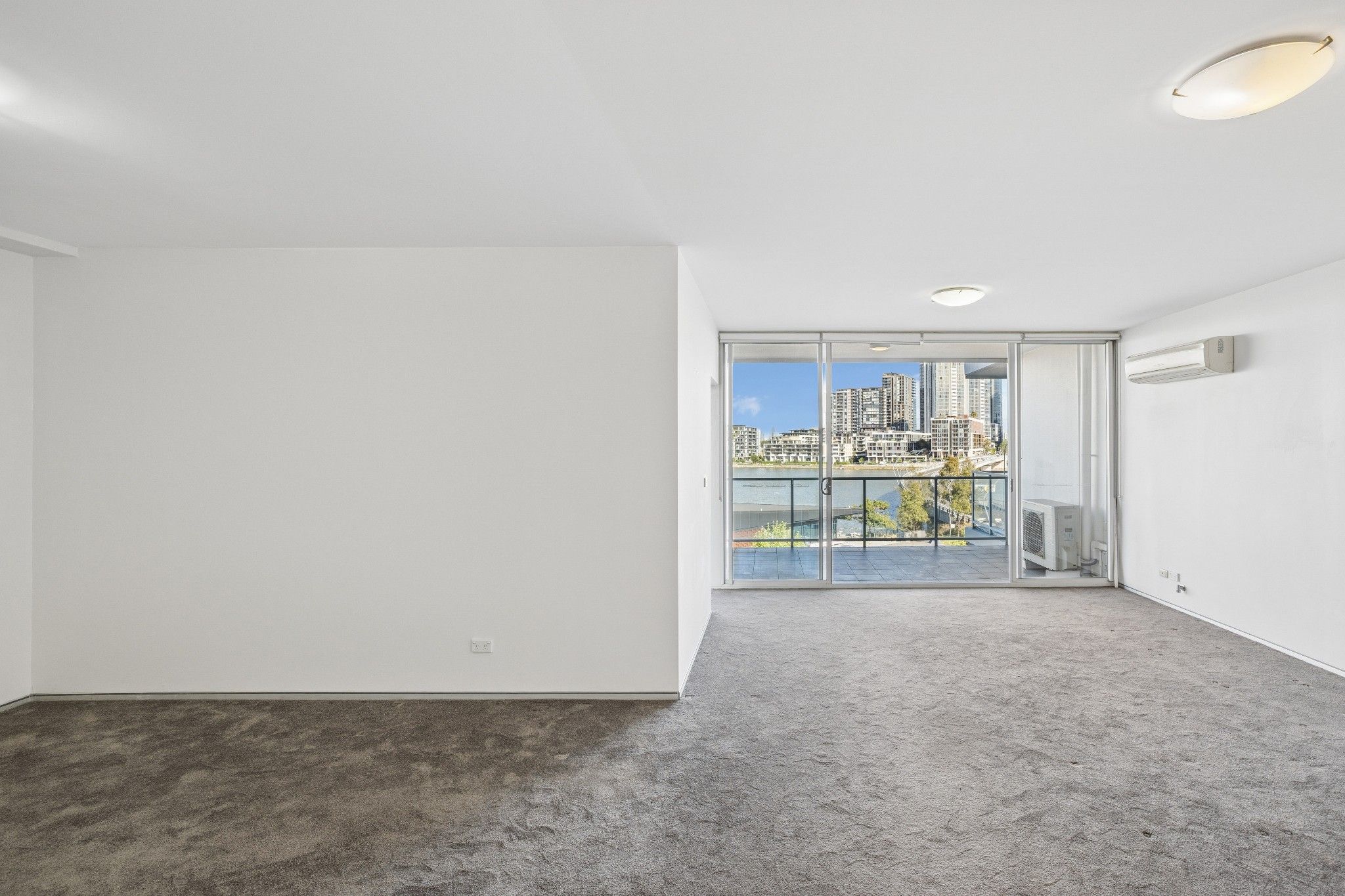 G303/10-16 Marquet Street — photo 14 of 24