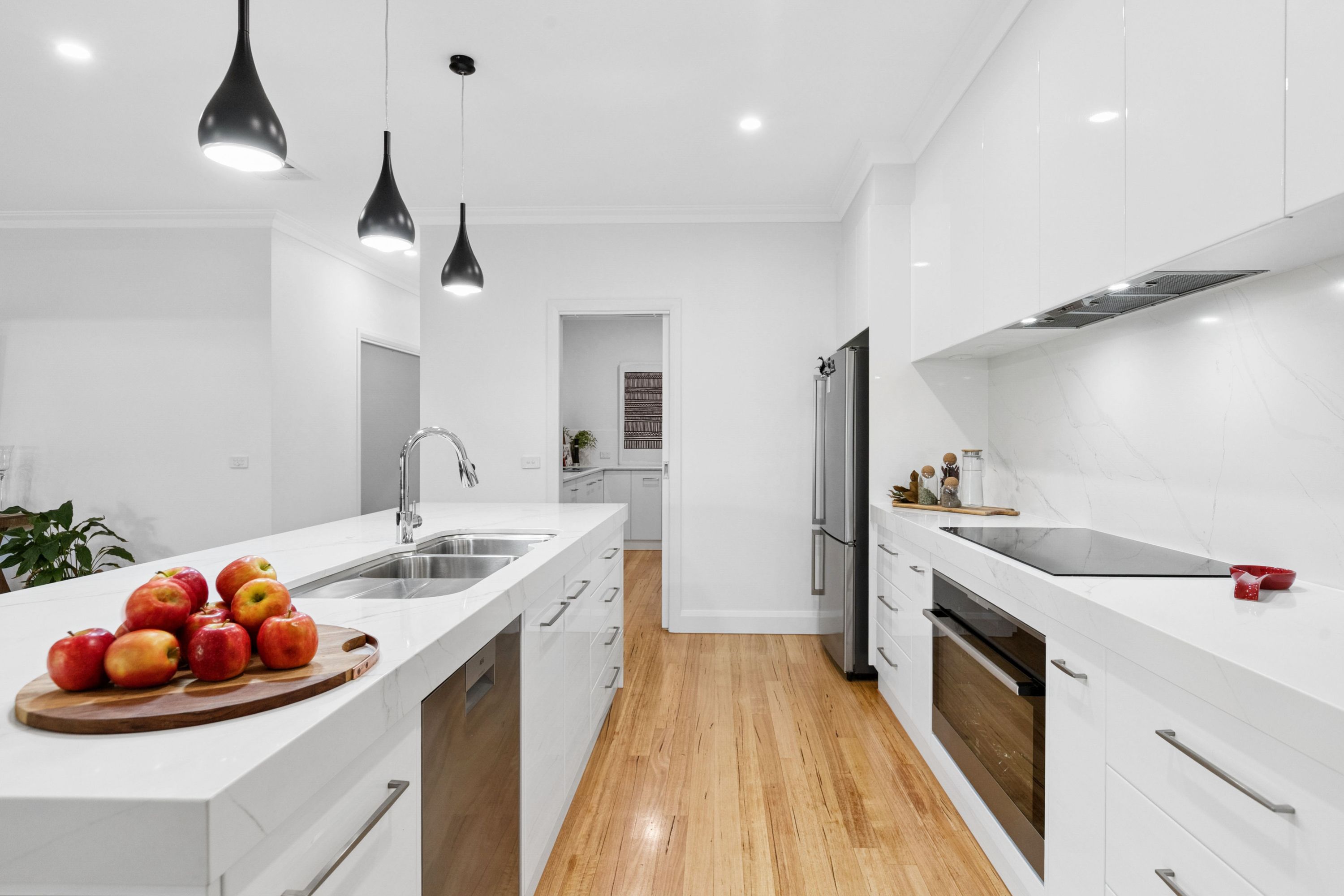 51 Albert Street — photo 4 of 24