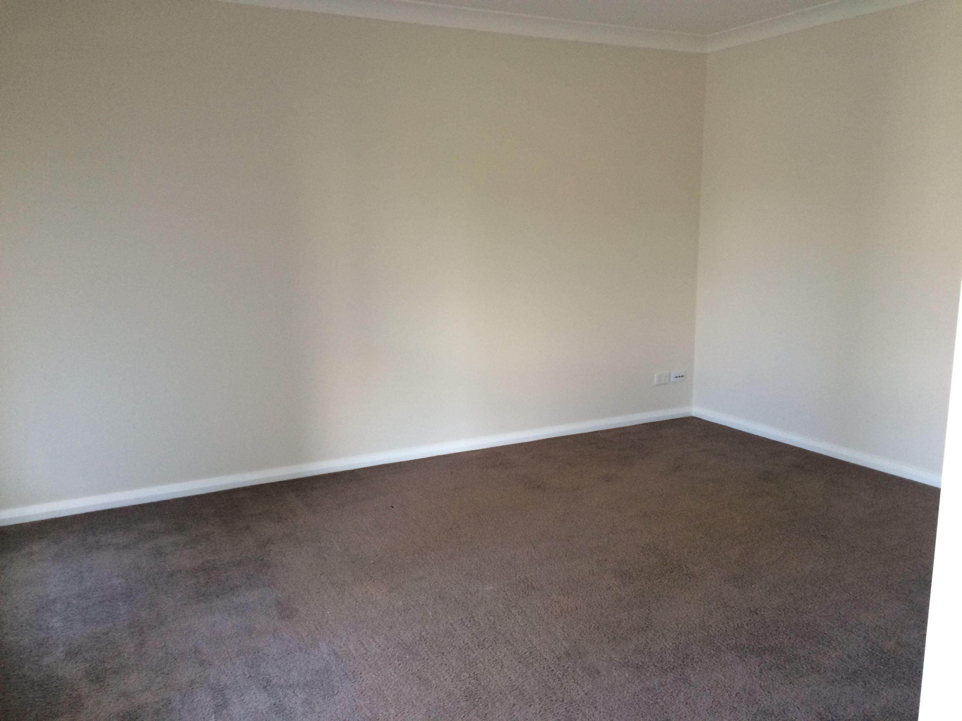 13 Mirrul Street, Glenfield Park, NSW 2650
