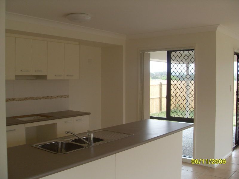 9 Moore Street, Redbank Plains, QLD 4301