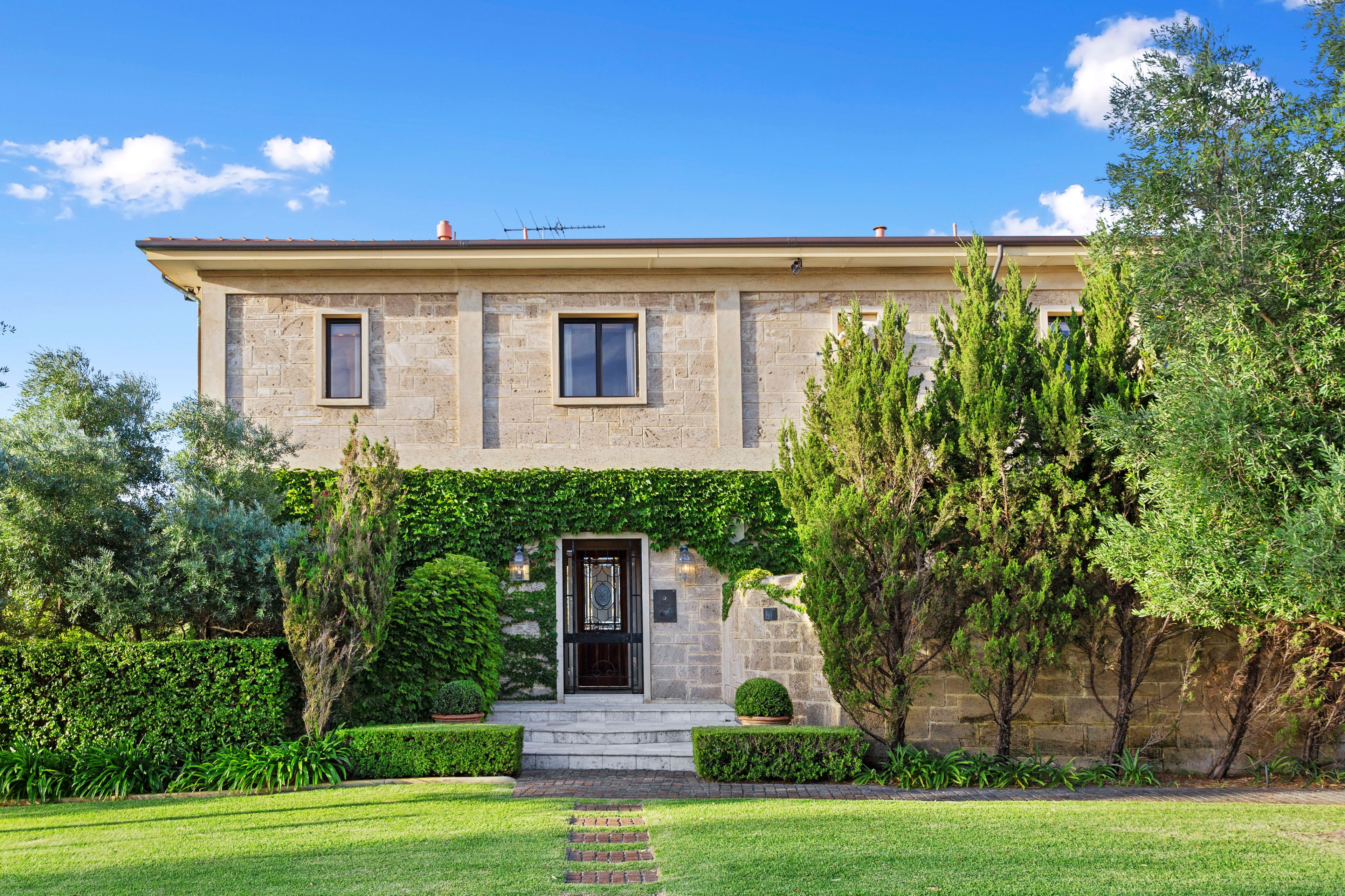 75 Melville Beach Road, Applecross, WA 6153