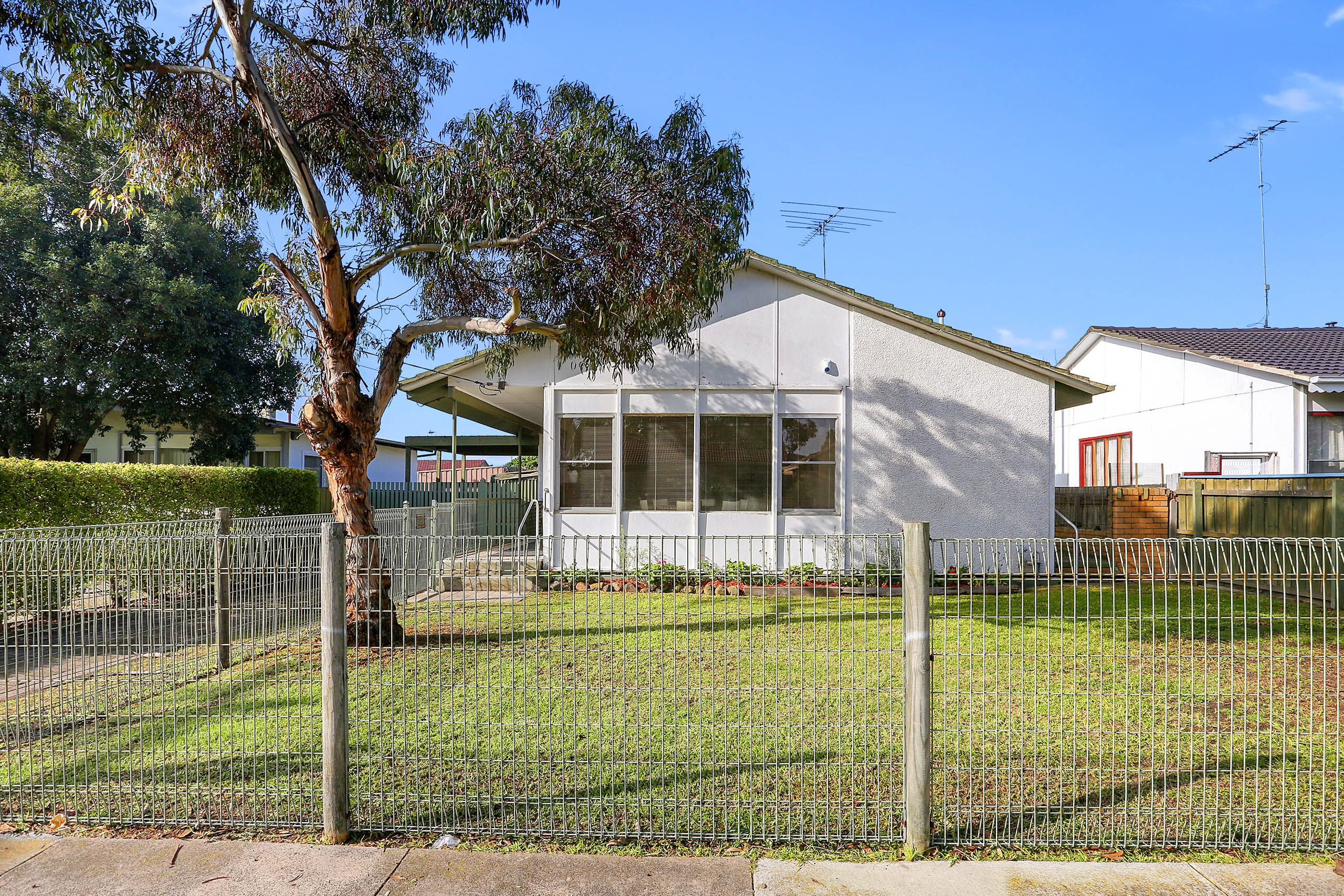8 Nevada Avenue, Corio, VIC 3214
