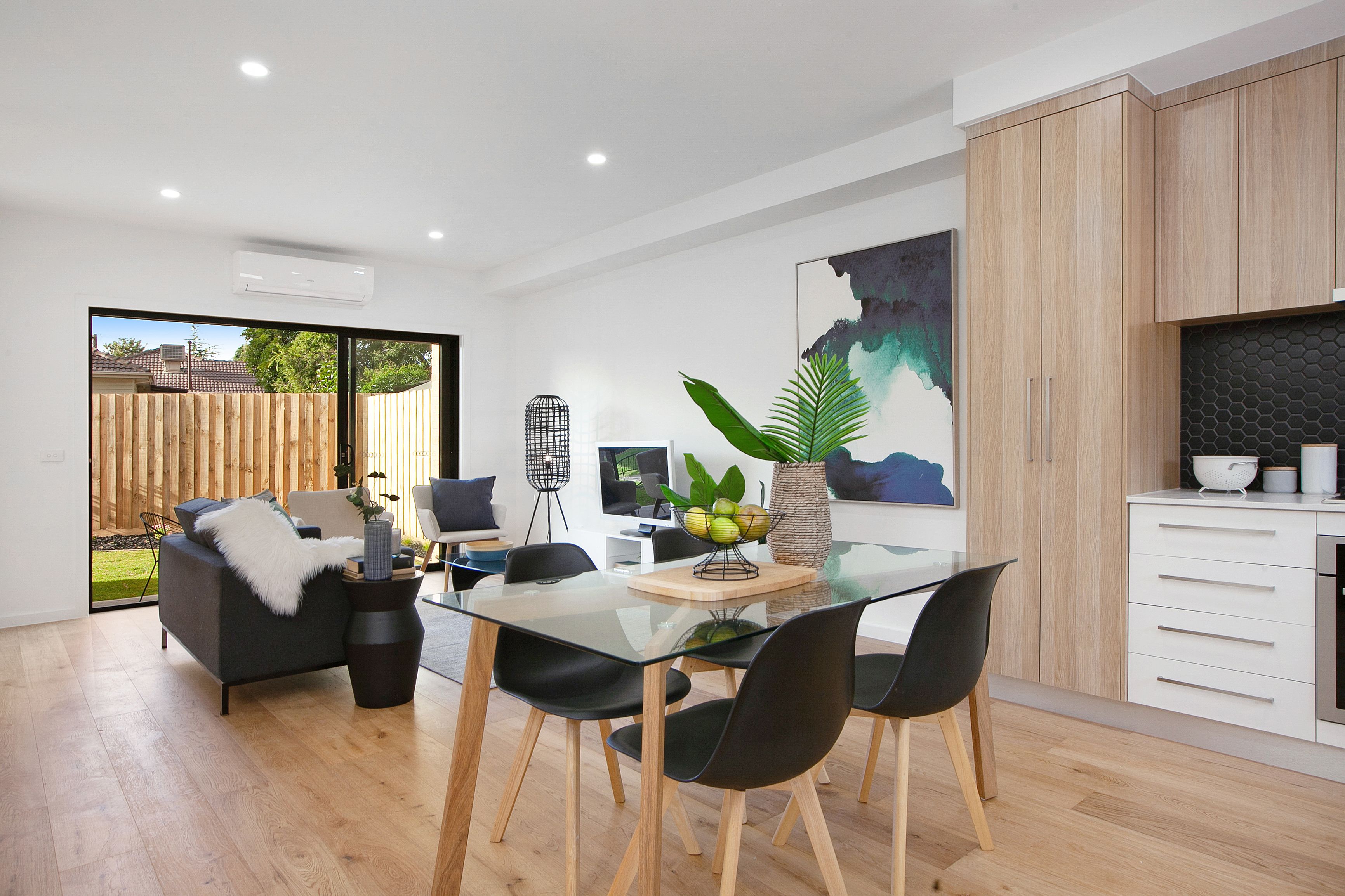 3/4 Elliot Street, Reservoir, VIC 3073