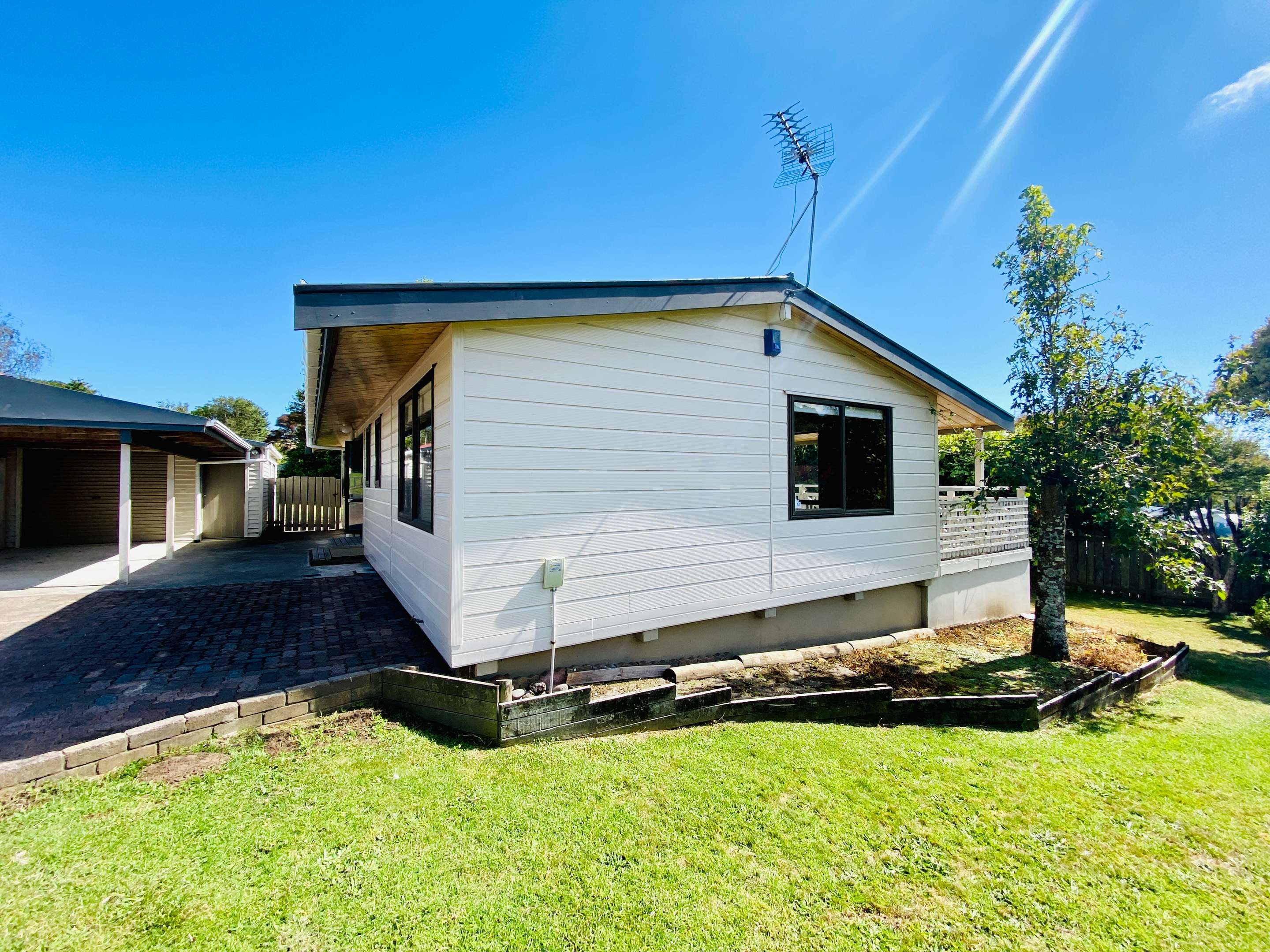 41 Riversdale Drive, Merrilands, New Plymouth District Real Estate