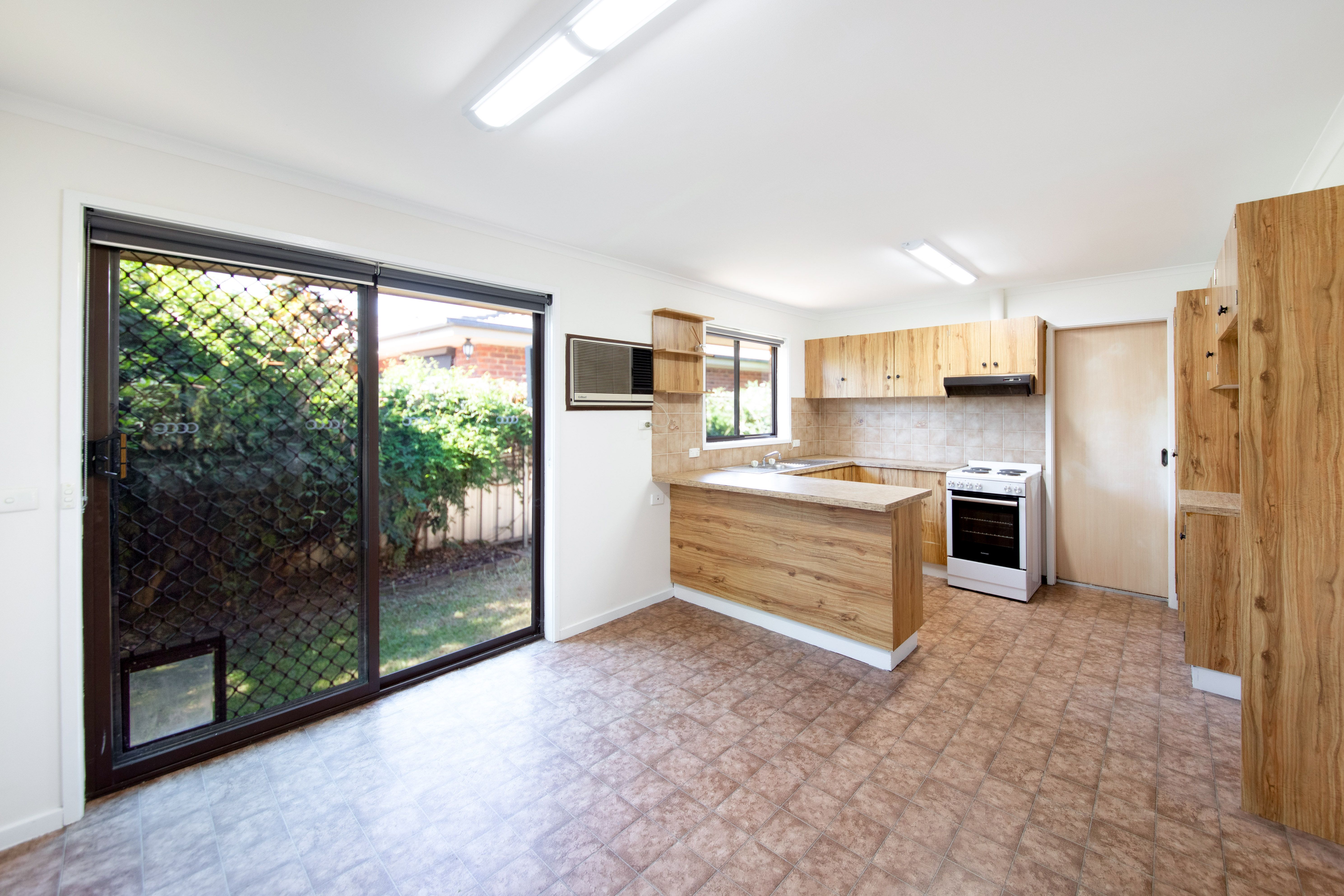 1/2 Rachel Court, Lavington, NSW 2641