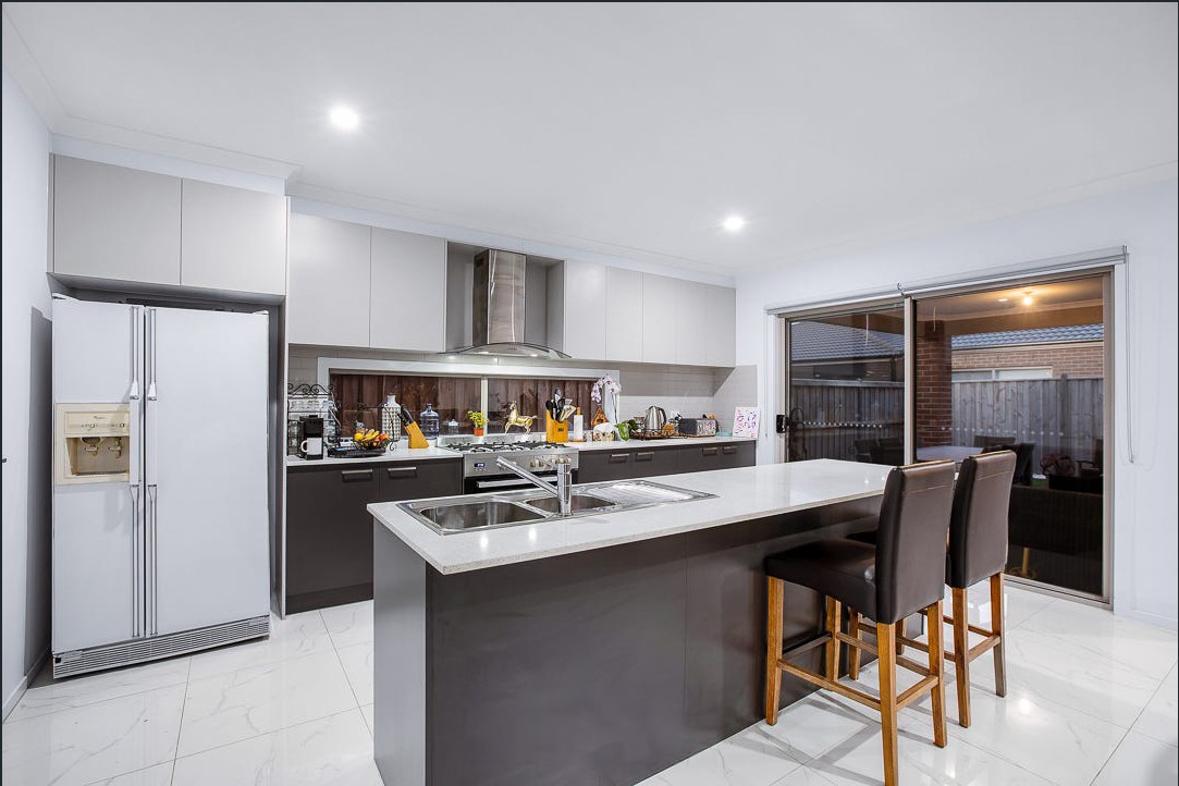 50 Scotland Circuit, Cranbourne West, VIC 3977