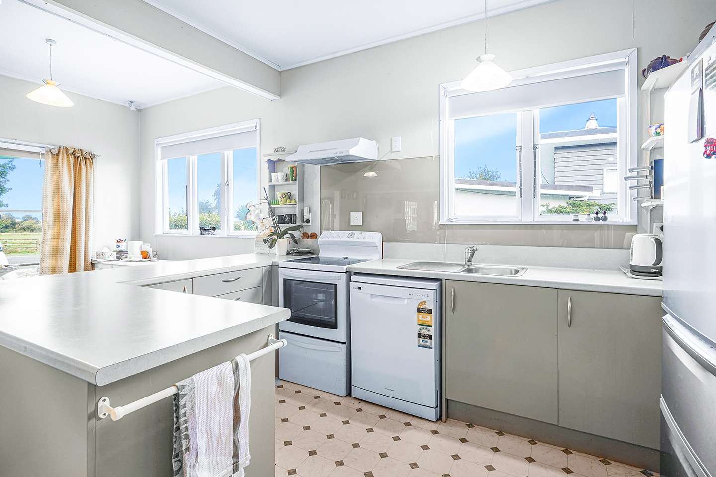 451 Mangateparu Loop Road photo 11