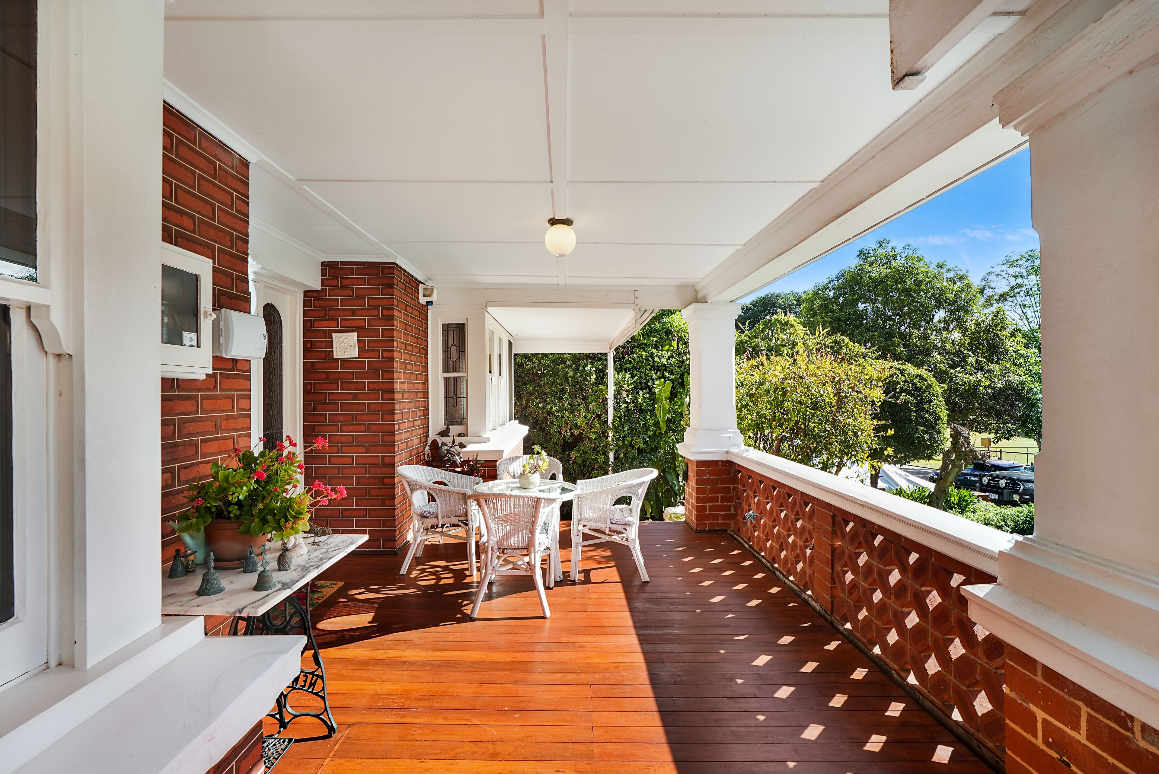 38 Melrose Crescent — photo 4 of 30