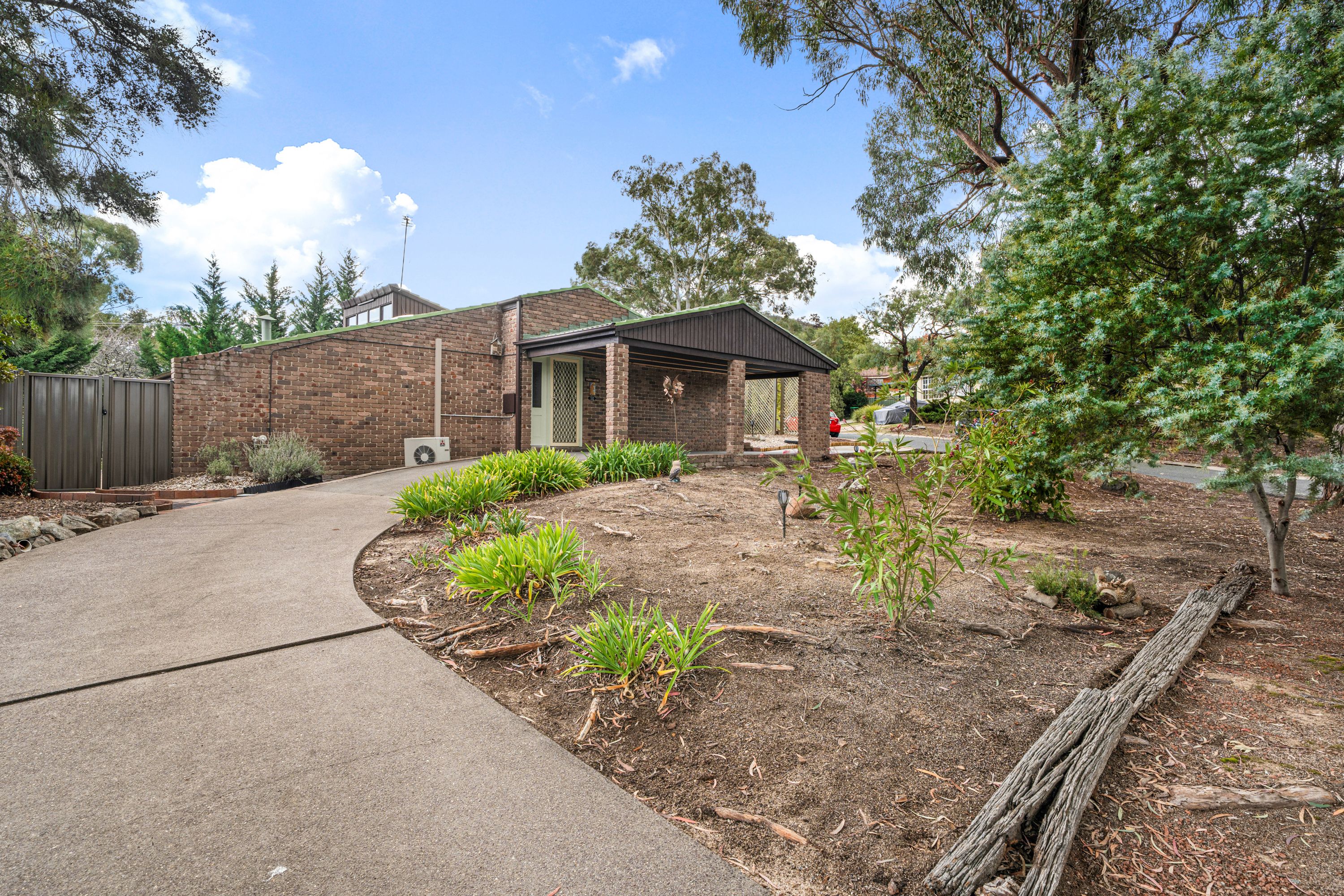 66 Lee-Steere Crescent, Kambah, ACT 2902