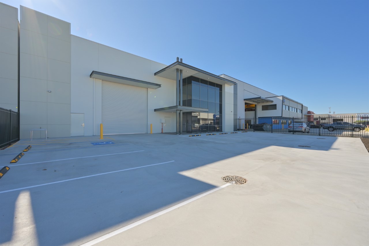 8 Oban Link, Canning Vale, WA 6155