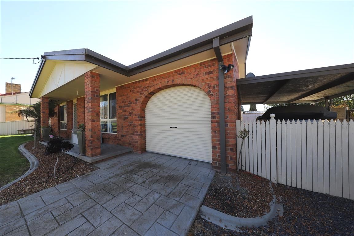 33A Forest Street, Tumut, NSW 2720