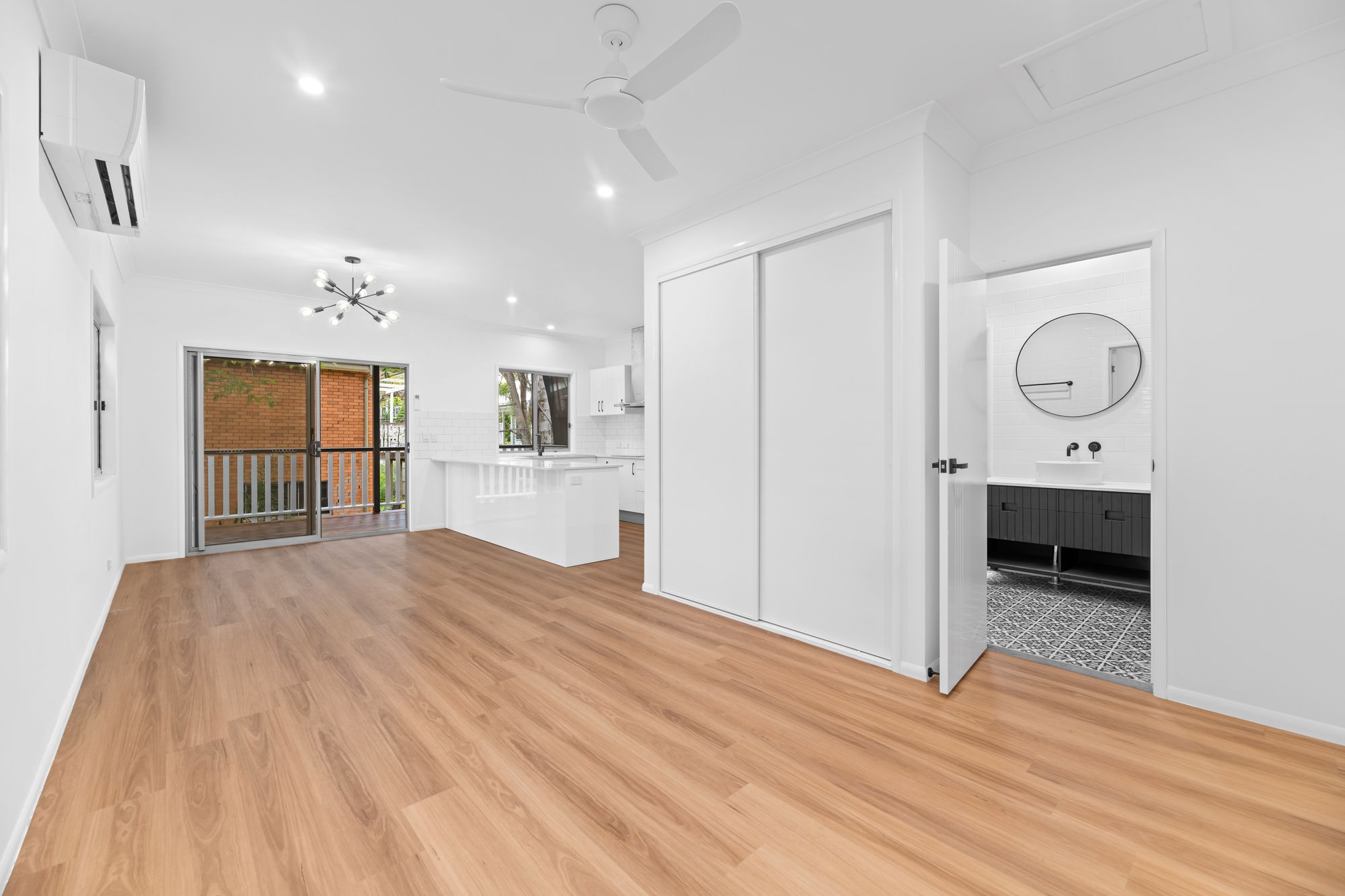 4a Robbins Street, Corinda, QLD 4075