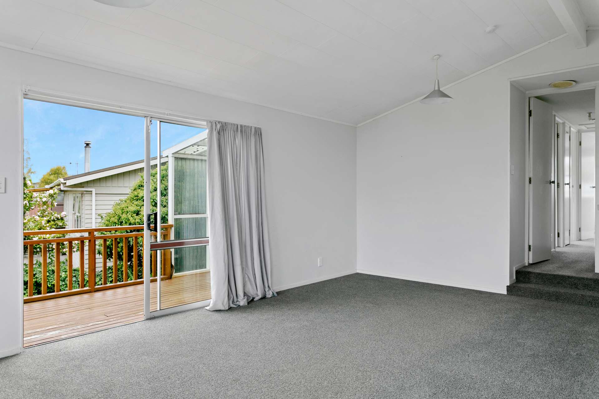 54 Richmond Avenue photo 10