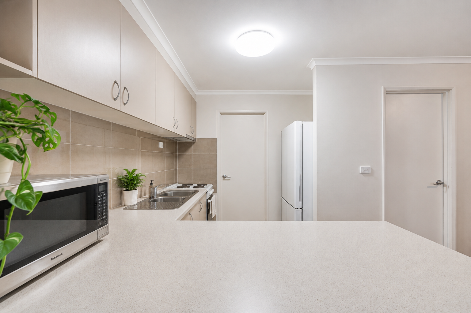 3/405 Griffith Road — photo 8 of 17