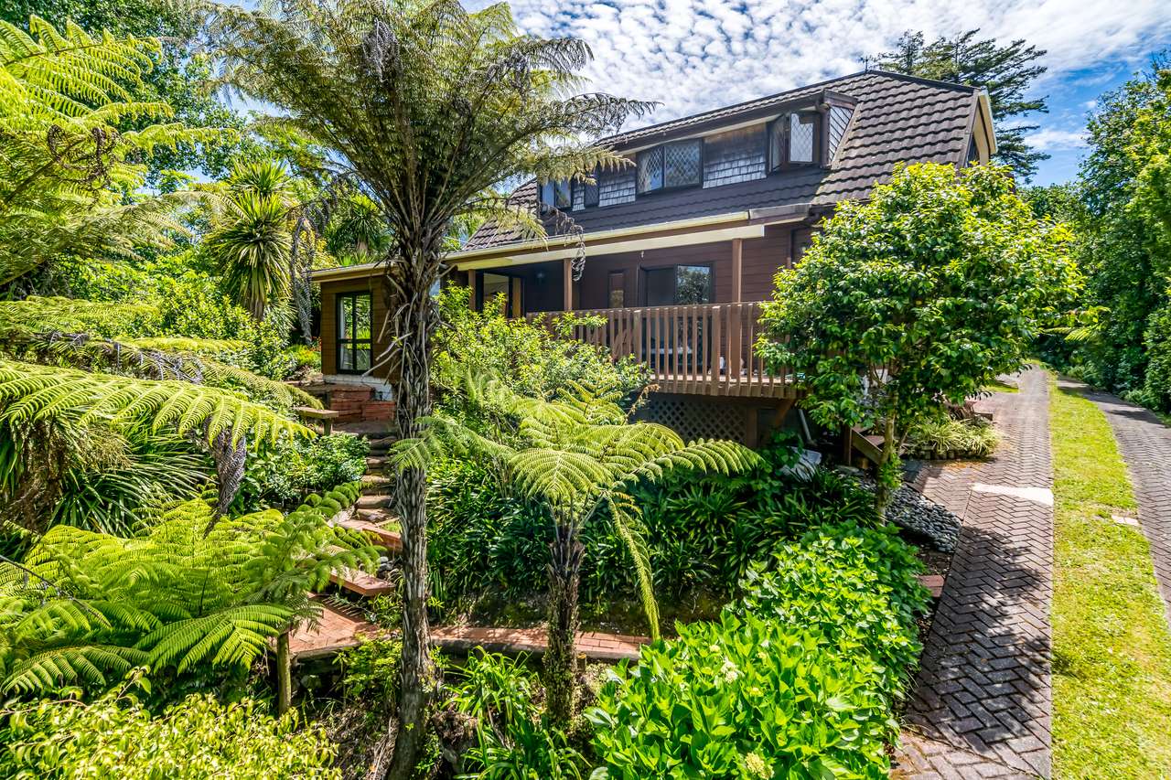 72A Beach Road, Mellons Bay, Manukau City Real Estate Ray White New