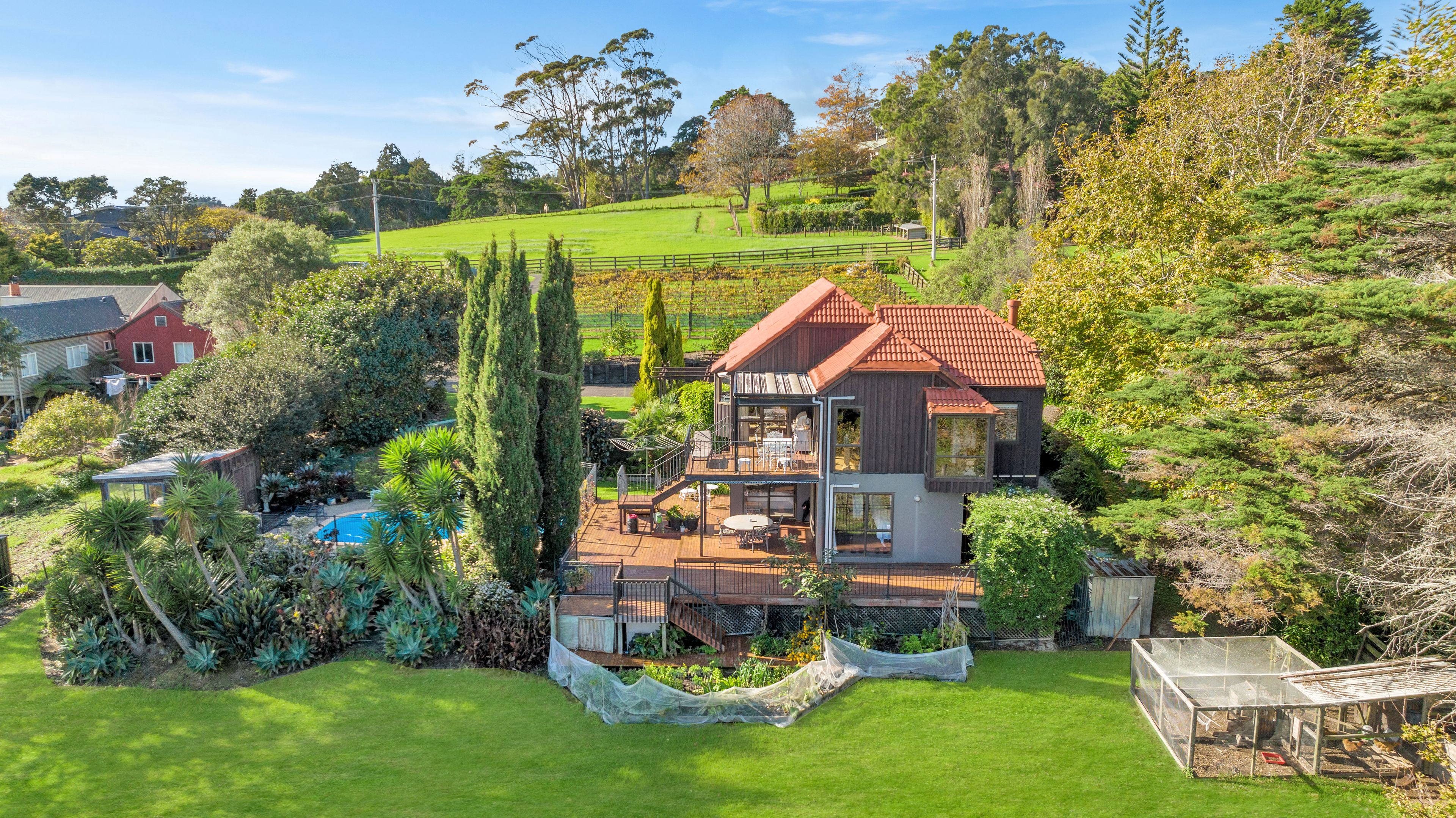 392 Redoubt Road, Totara Park, Manukau City