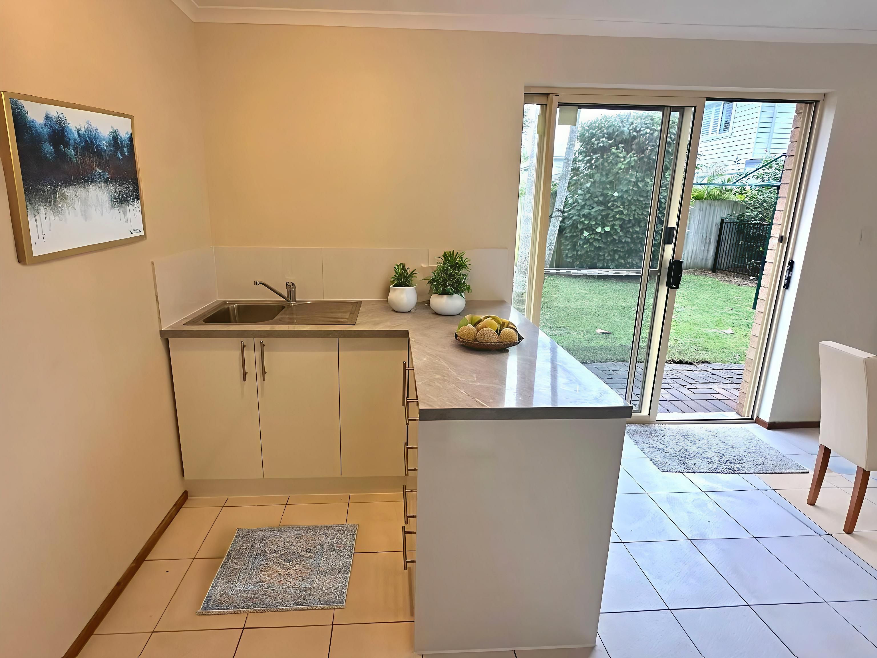 31A View Street — photo 4 of 5