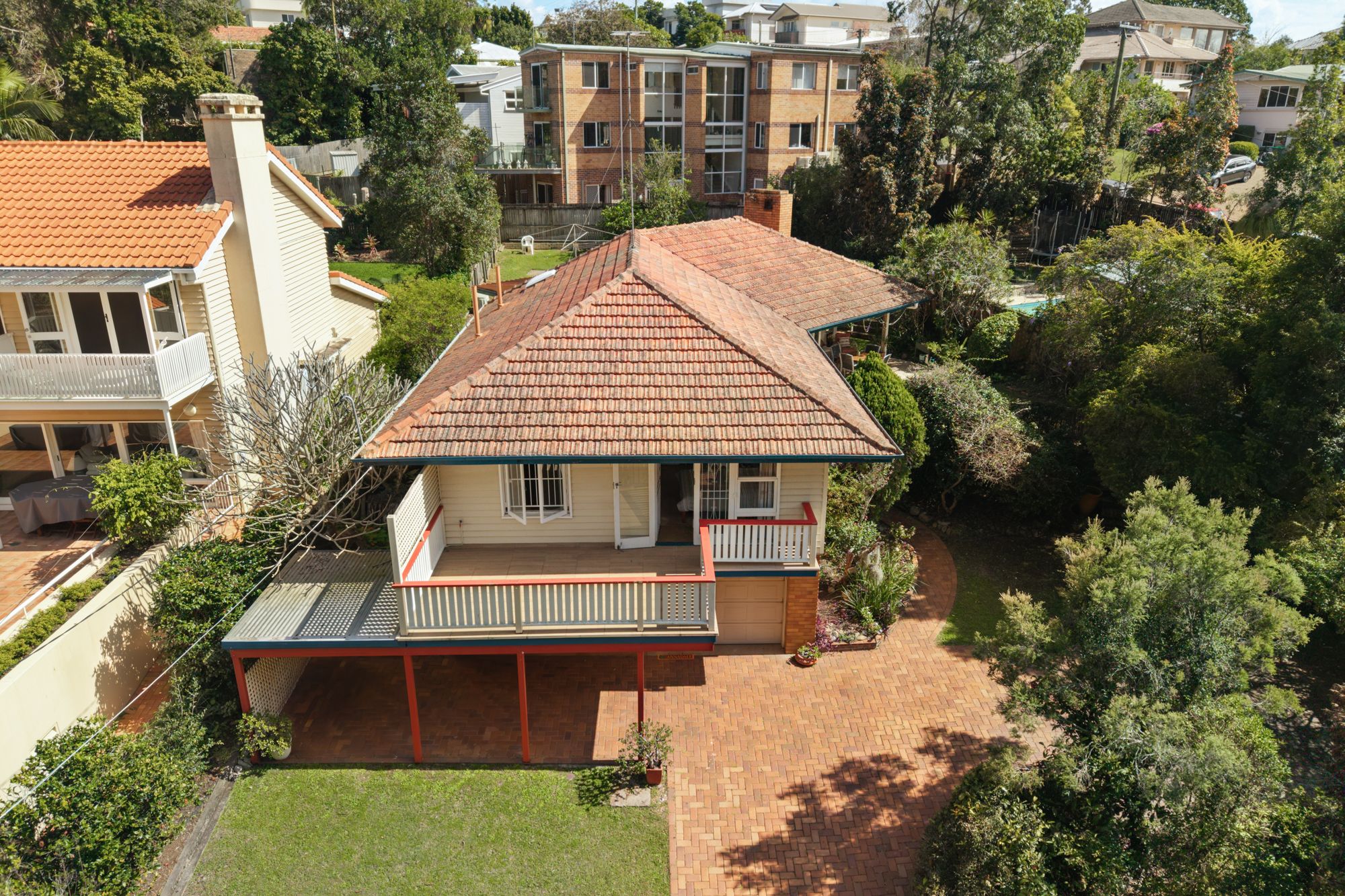 311 Indooroopilly Road — photo 4 of 17