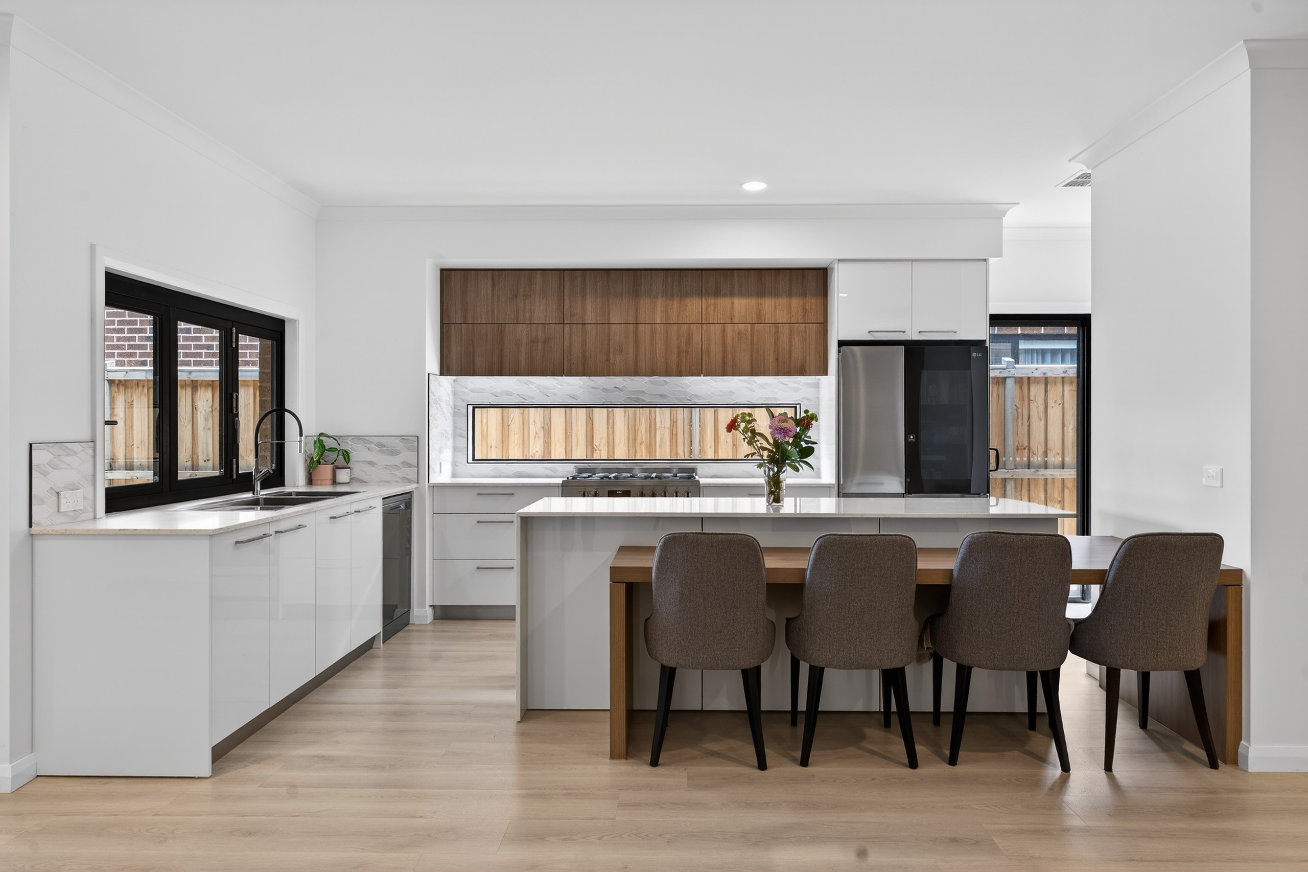 6 Darter Way, Armstrong Creek, VIC 3217