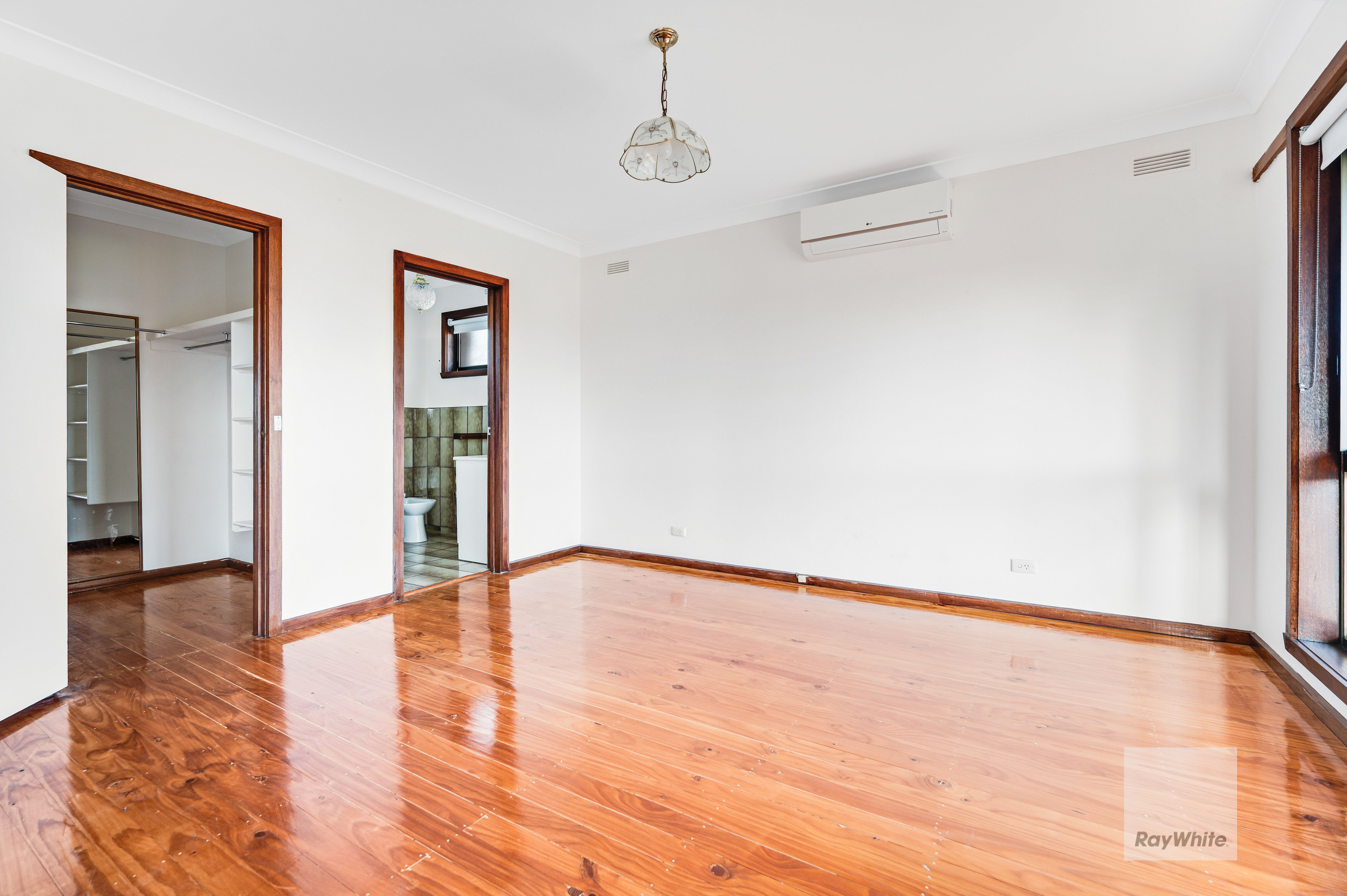 27 Grantley Drive — photo 11 of 23