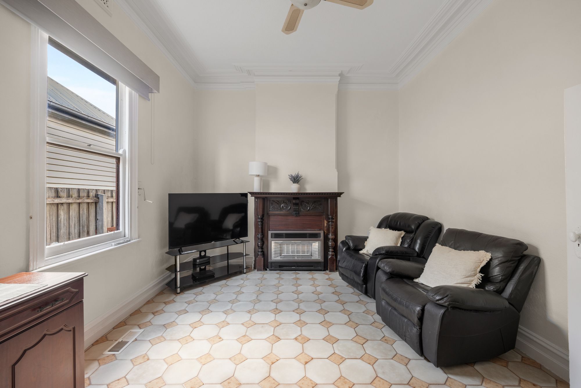 34 Austral Avenue — photo 3 of 20