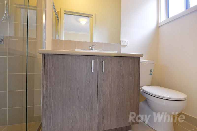 7/8 Woodvale Road — photo 6 of 7