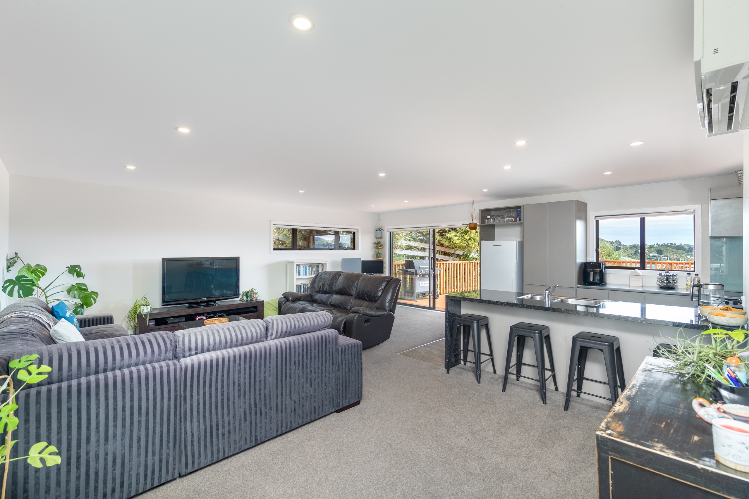 11B Polestar Lane, Whitby, Porirua City