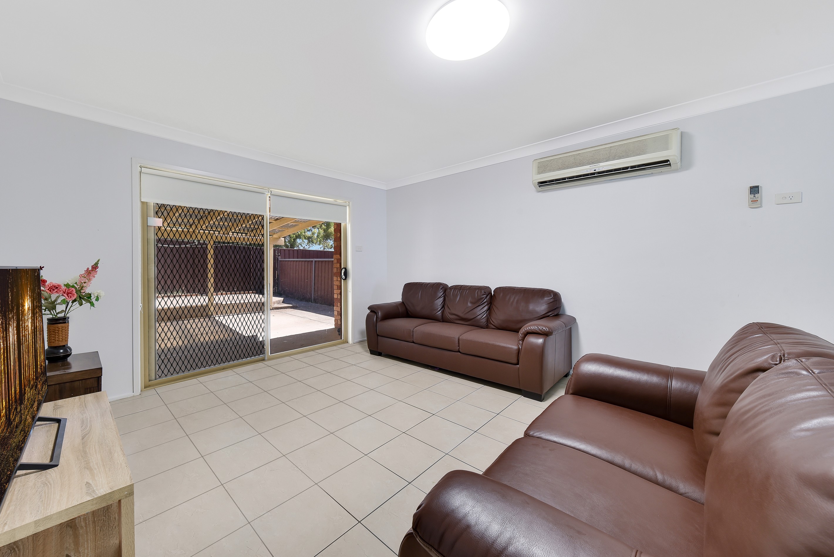 14/35 Bougainville Avenue, Glenfield, NSW 2167