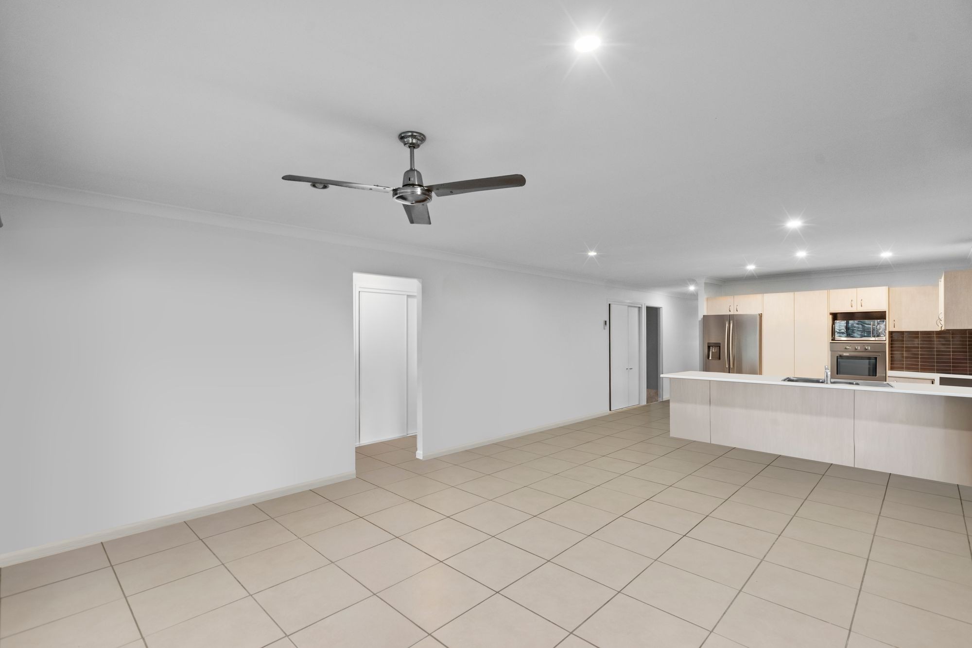 44 Wyndham Circuit, Holmview, QLD 4207