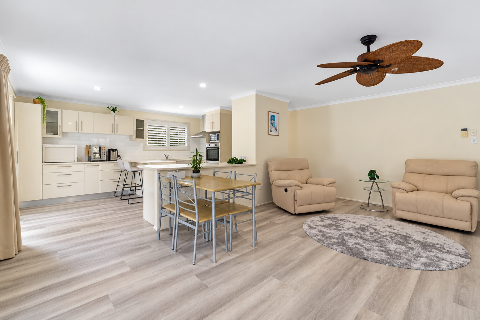 17 River Oak Drive — photo 4 of 18