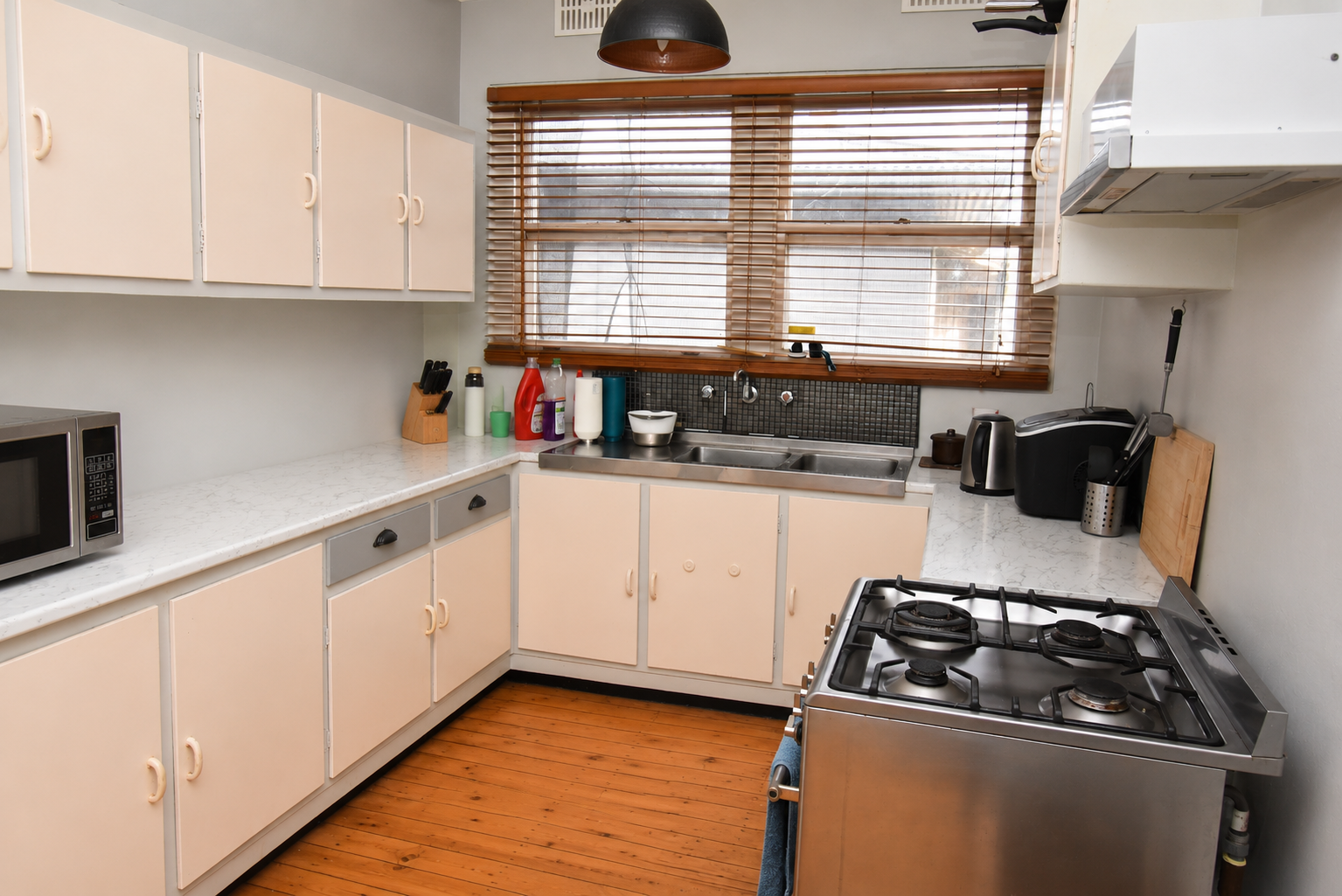 103 Simpson Street — photo 7 of 12