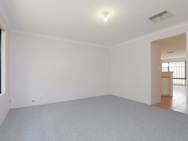 2/181 Epsom Avenue, Redcliffe, WA 6104