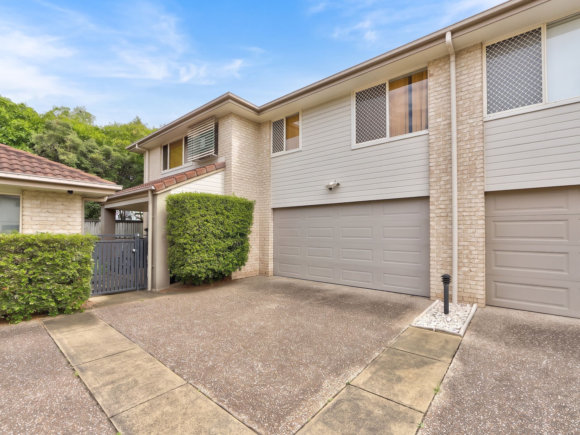 3/2 Morea Court — photo 3 of 24