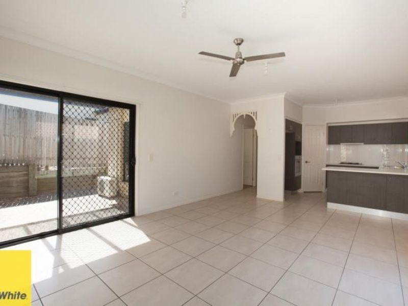 7 Sunsail Lane, Springfield Lakes, QLD 4300