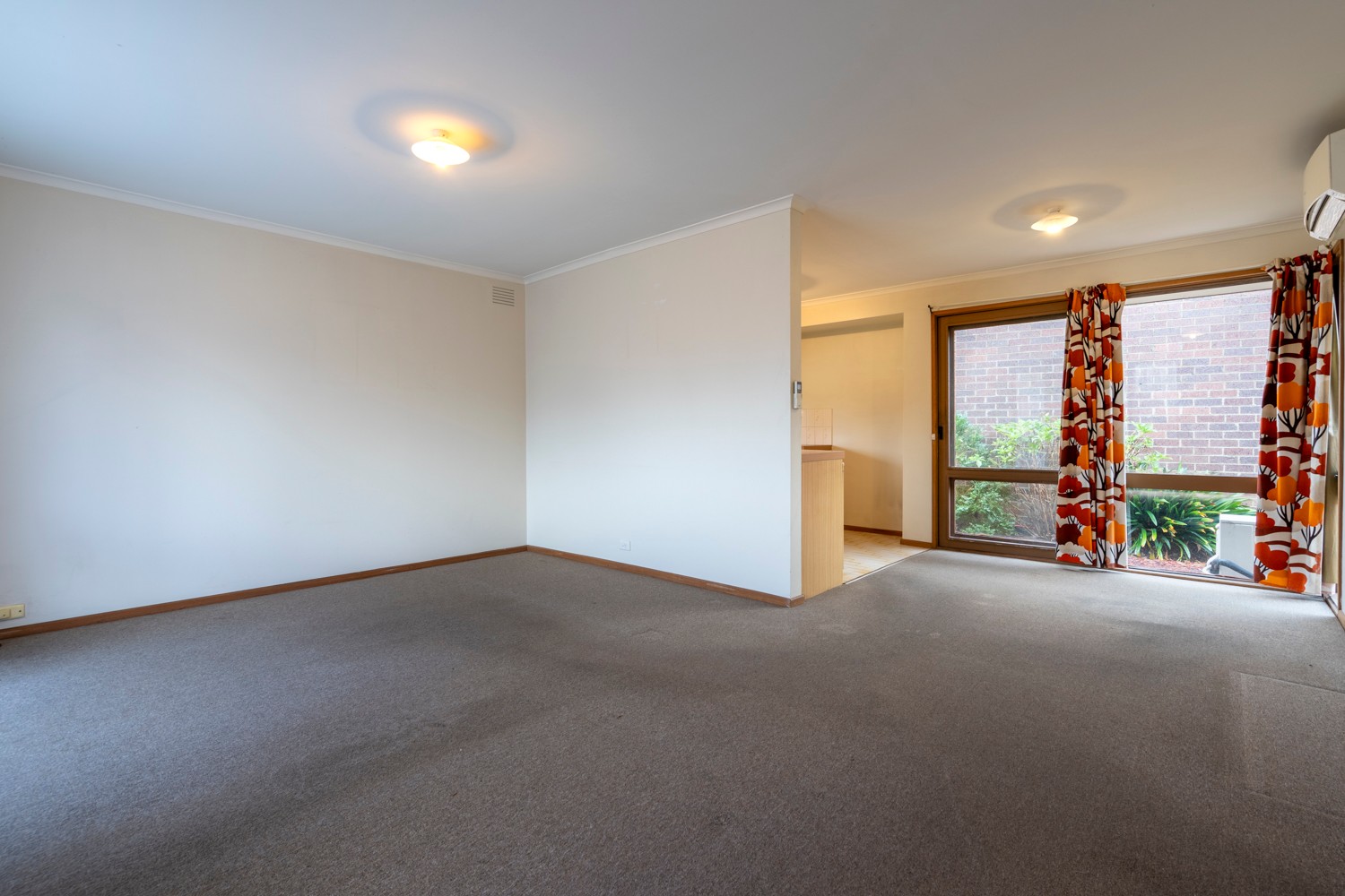 1/77 Freeman Crescent, Mill Park, VIC 3082