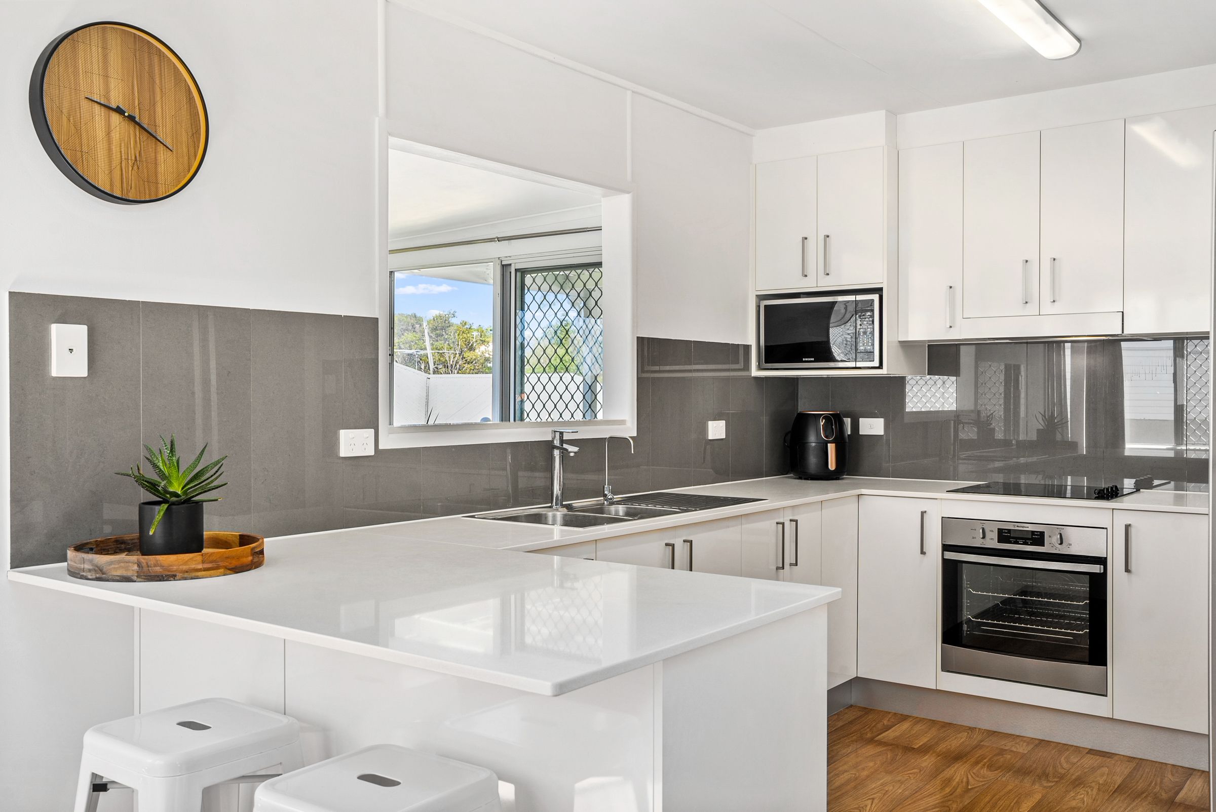 11 Pikett Street, Clontarf, QLD 4019