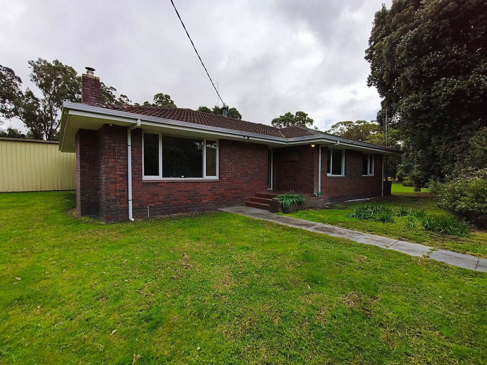 293 Palmdale Road — photo from Ray White Crofts & Associates