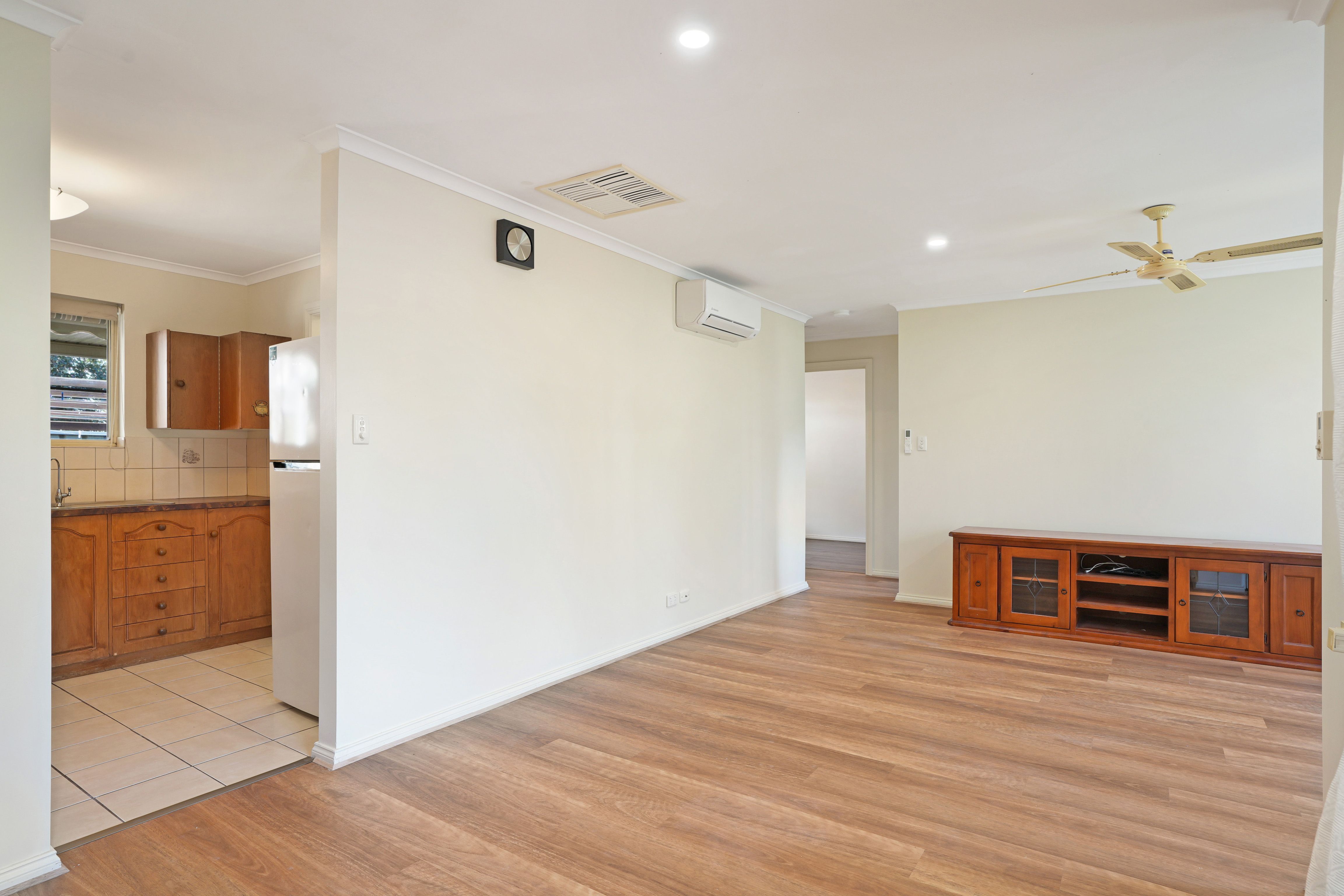 13B Wright Street — photo 4 of 10