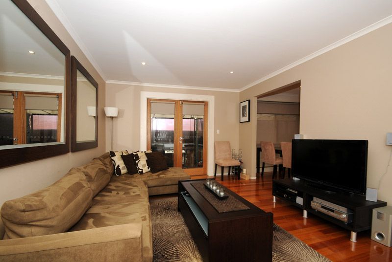 3/12 Crewe Road, Hughesdale, VIC 3166